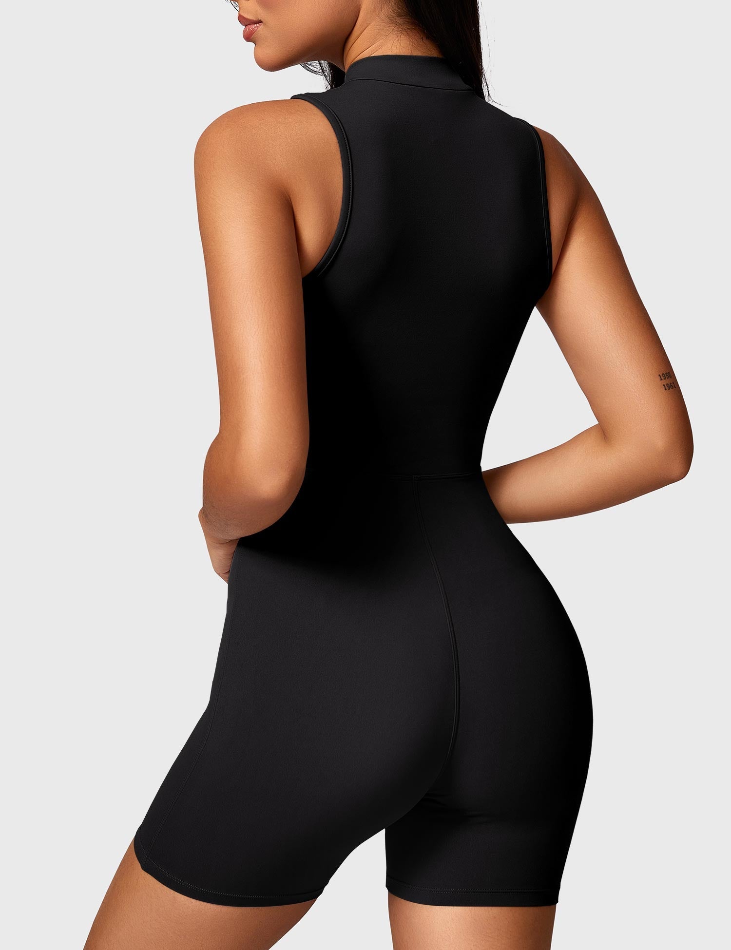 YGLEO Belle Sleeveless Zipper Romper