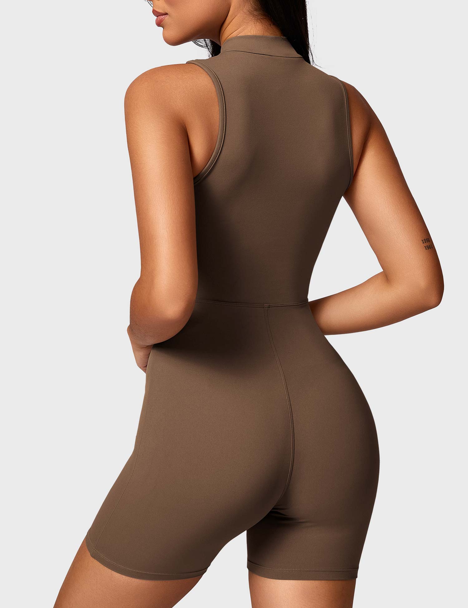 YGLEO Belle Sleeveless Zipper Romper