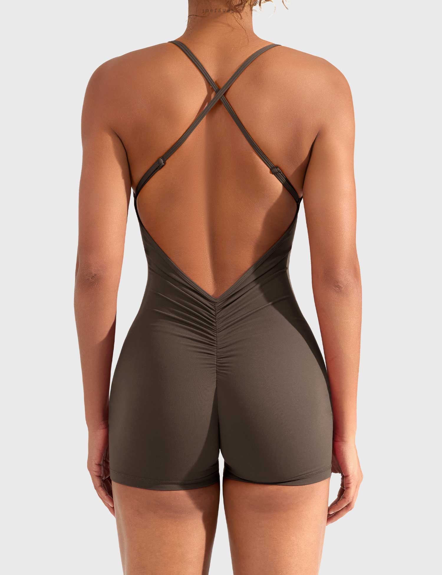 YGLEO Liza V-Back Romper