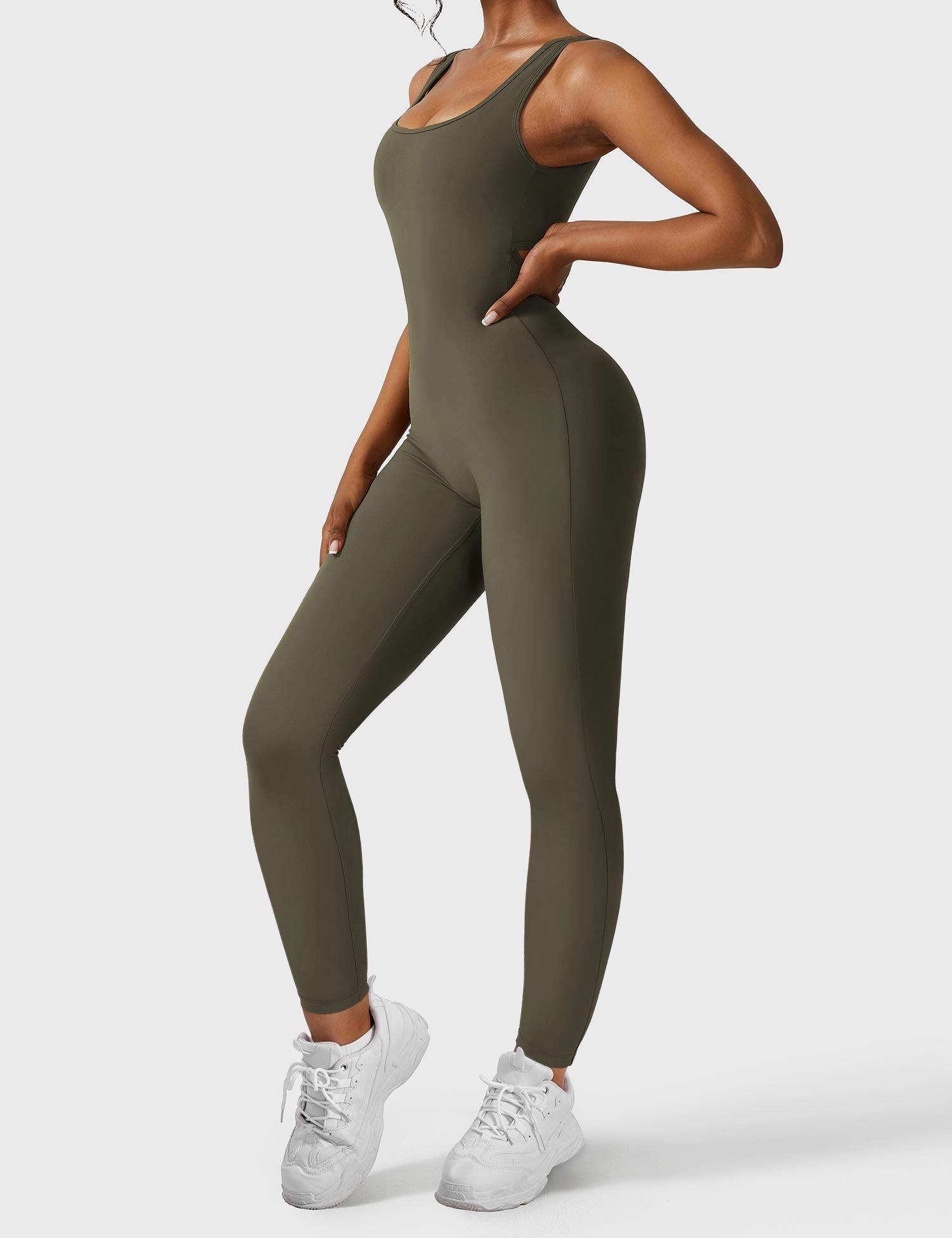 YGLEO Lizvette V-Back Jumpsuit