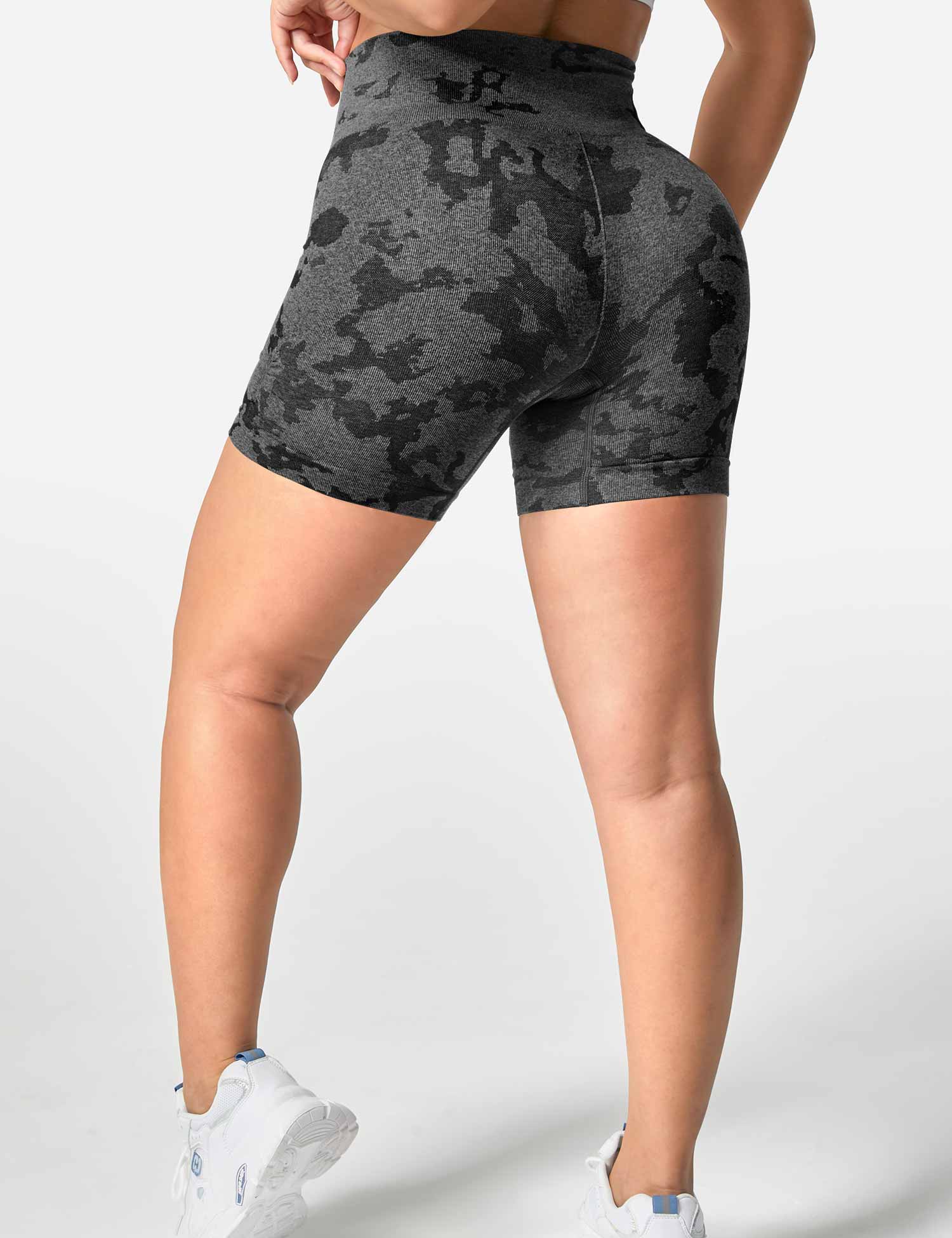 YGLEO Camo Seamless Shorts