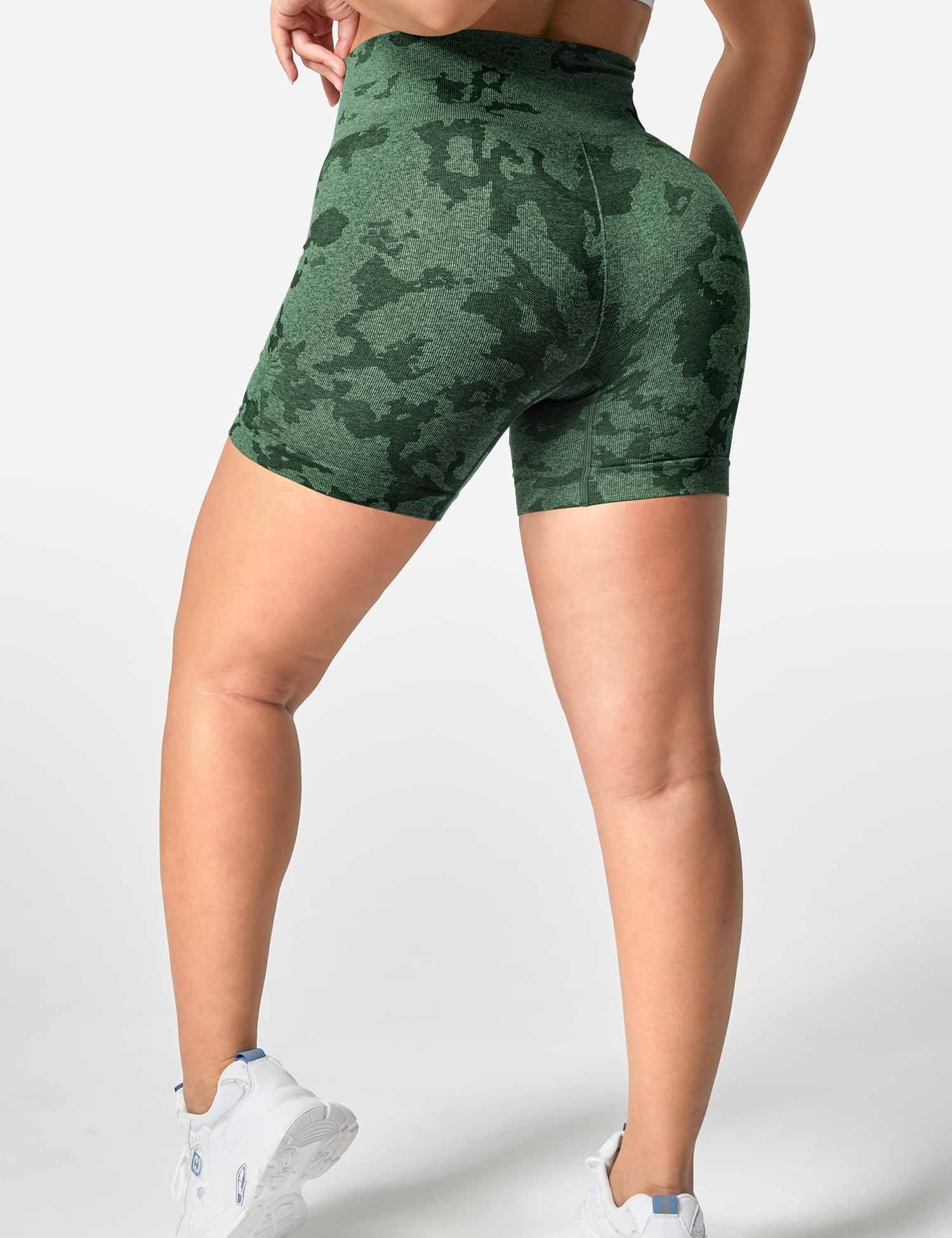 YGLEO Camo Seamless Shorts