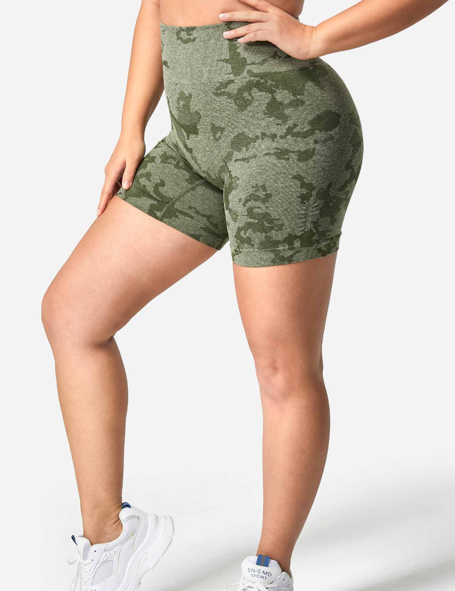YGLEO Camo Seamless Shorts