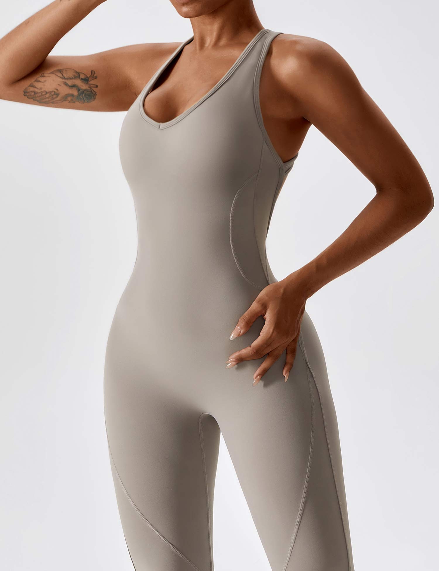 YGLEO Open Back Flared Jumpsuit
