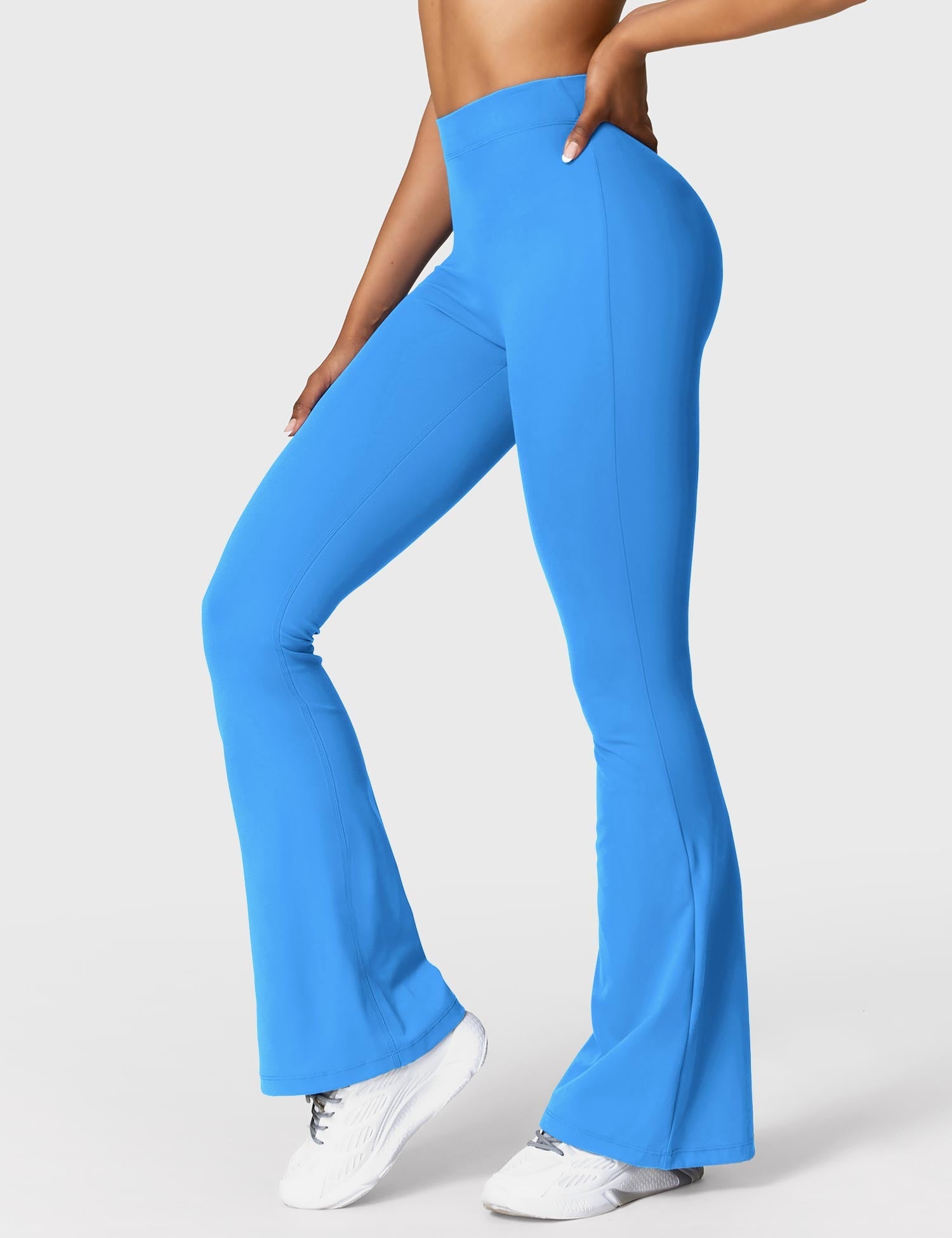YGLEO Daze V-back Flare Leggings