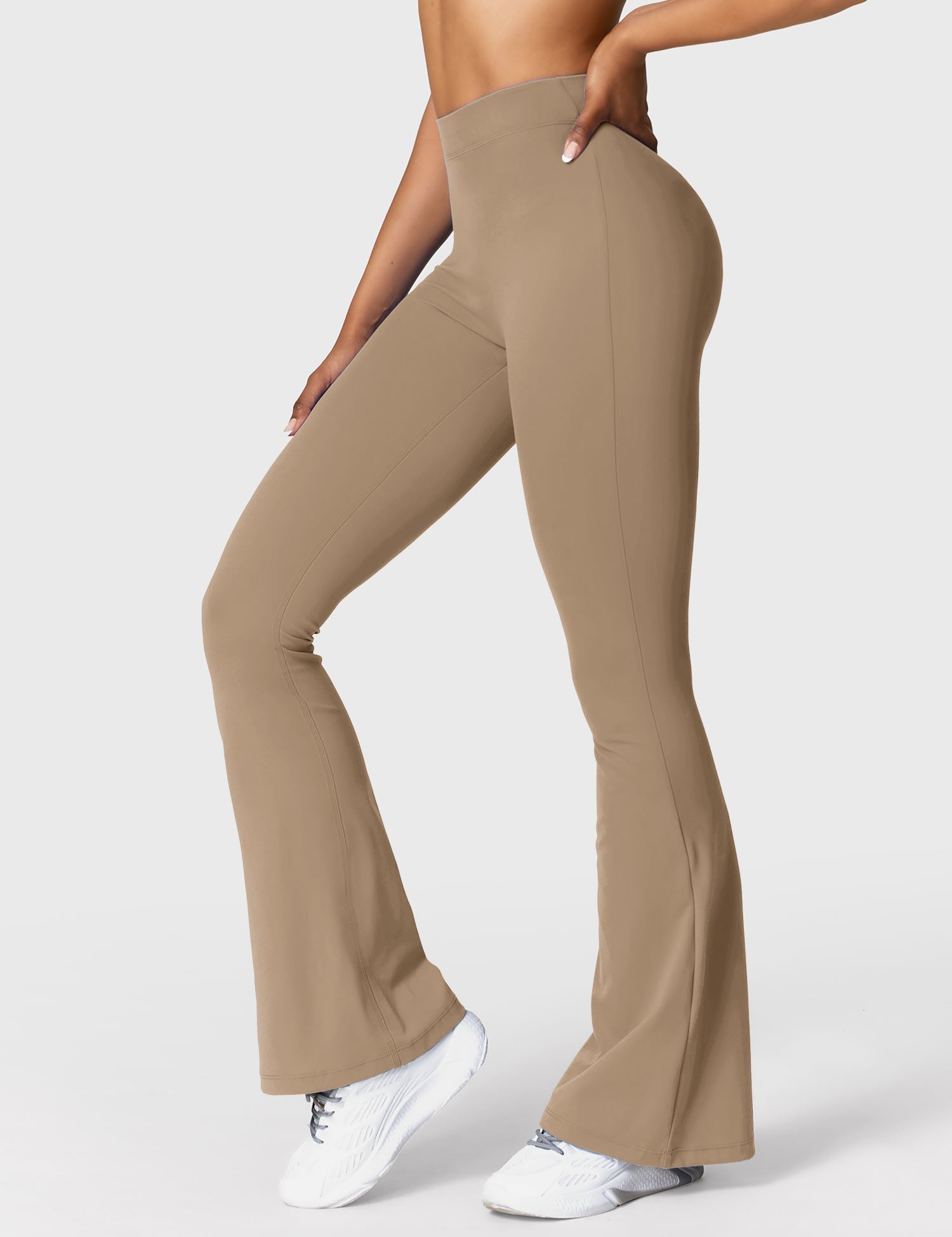 YGLEO Daze V-back Flare Leggings