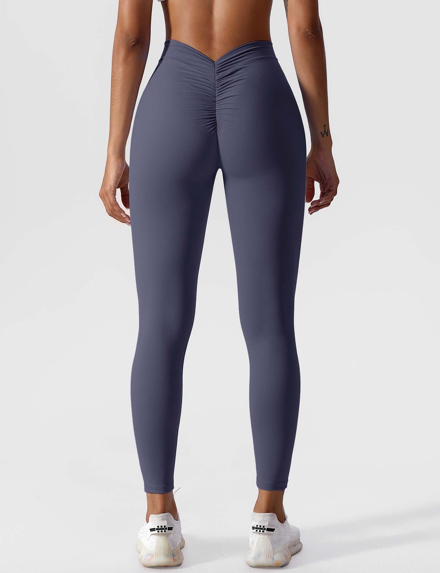 YGLEO V-back Ruched Leggings