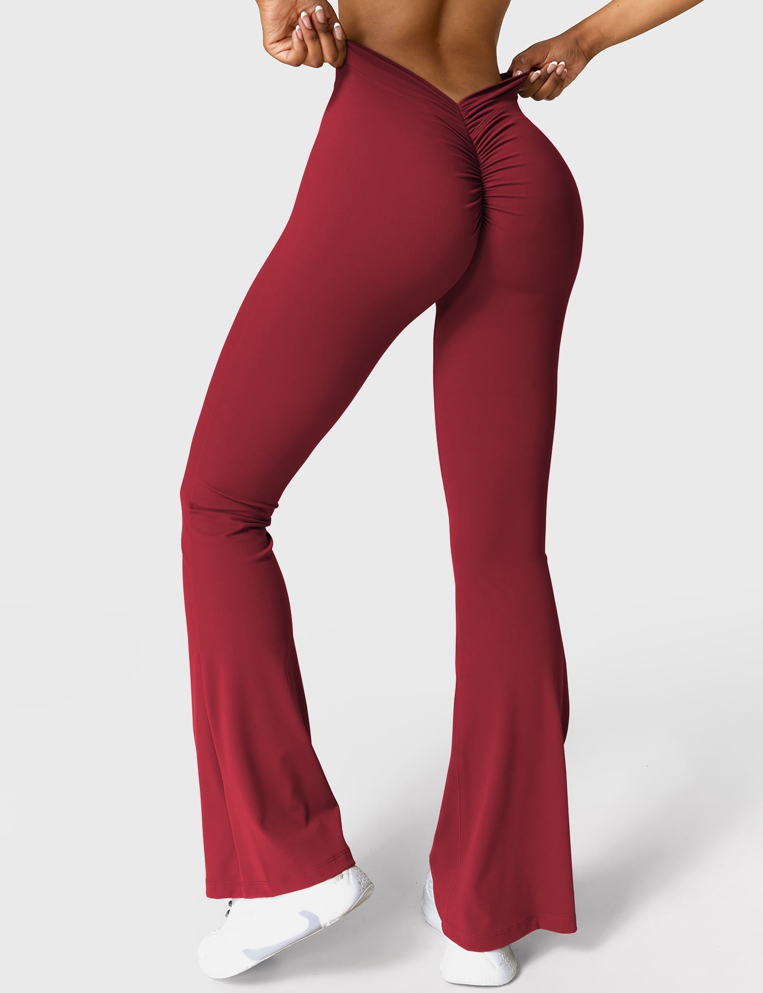 YGLEO Daze V-back Flare Leggings