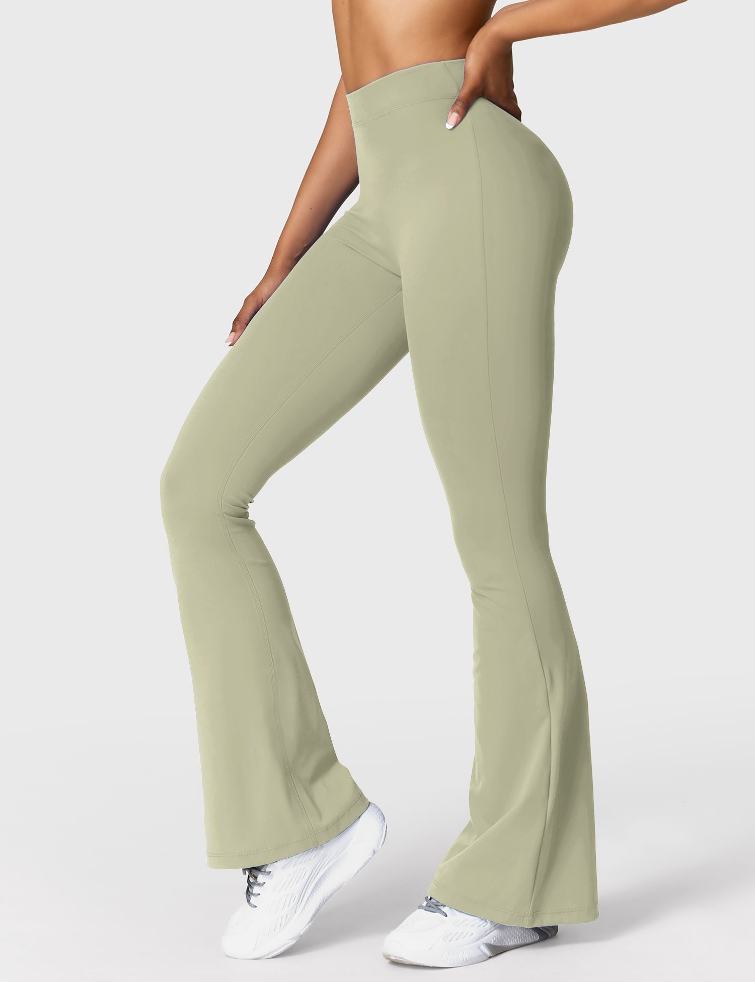 YGLEO Daze V-back Flare Leggings