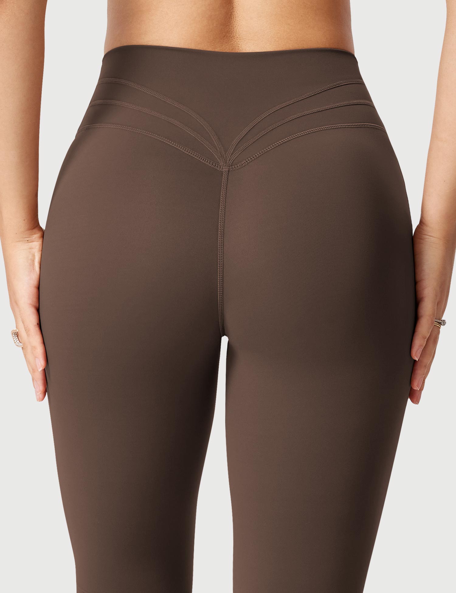 YGLEO Lynnie Flared Leggings