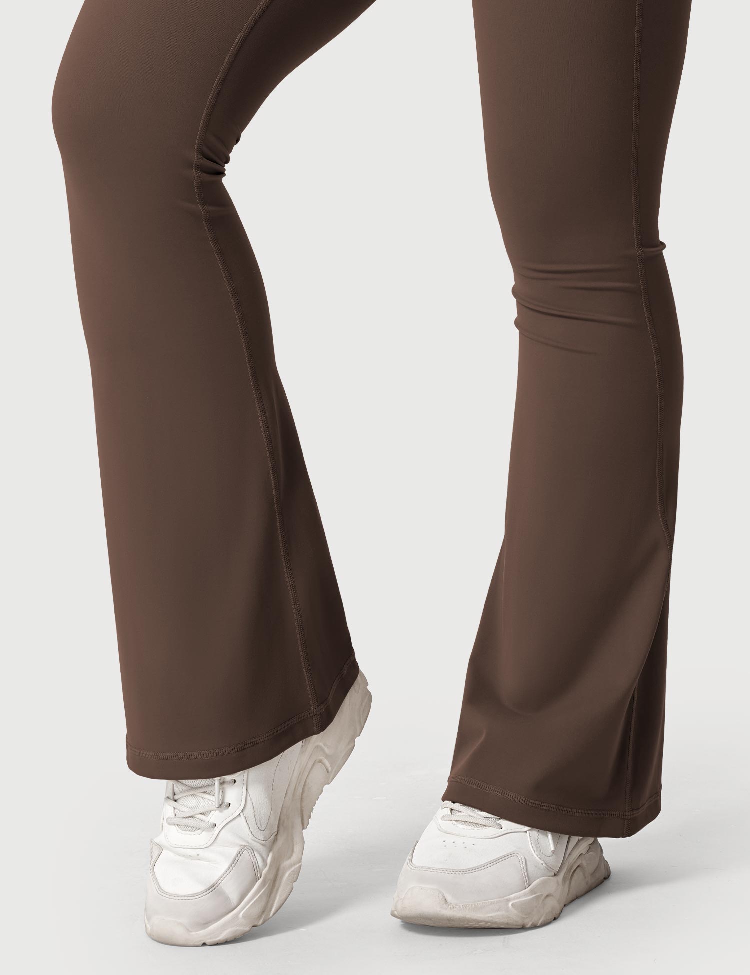 YGLEO Lynnie Flared Leggings