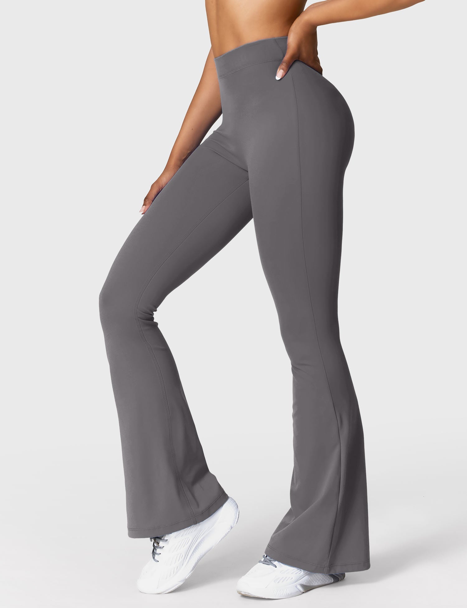 YGLEO Daze V-back Flare Leggings