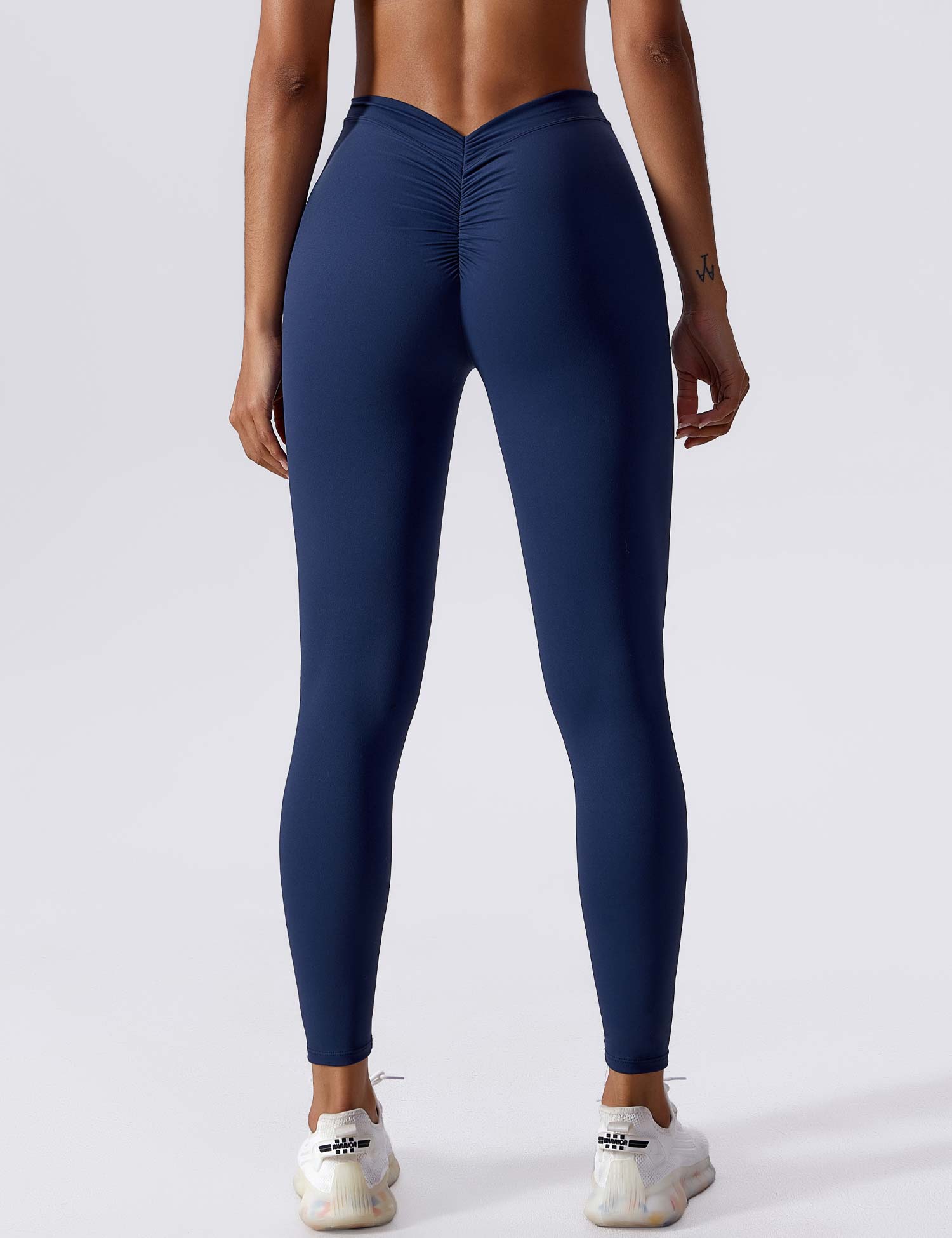 YGLEO V-back Ruched Leggings