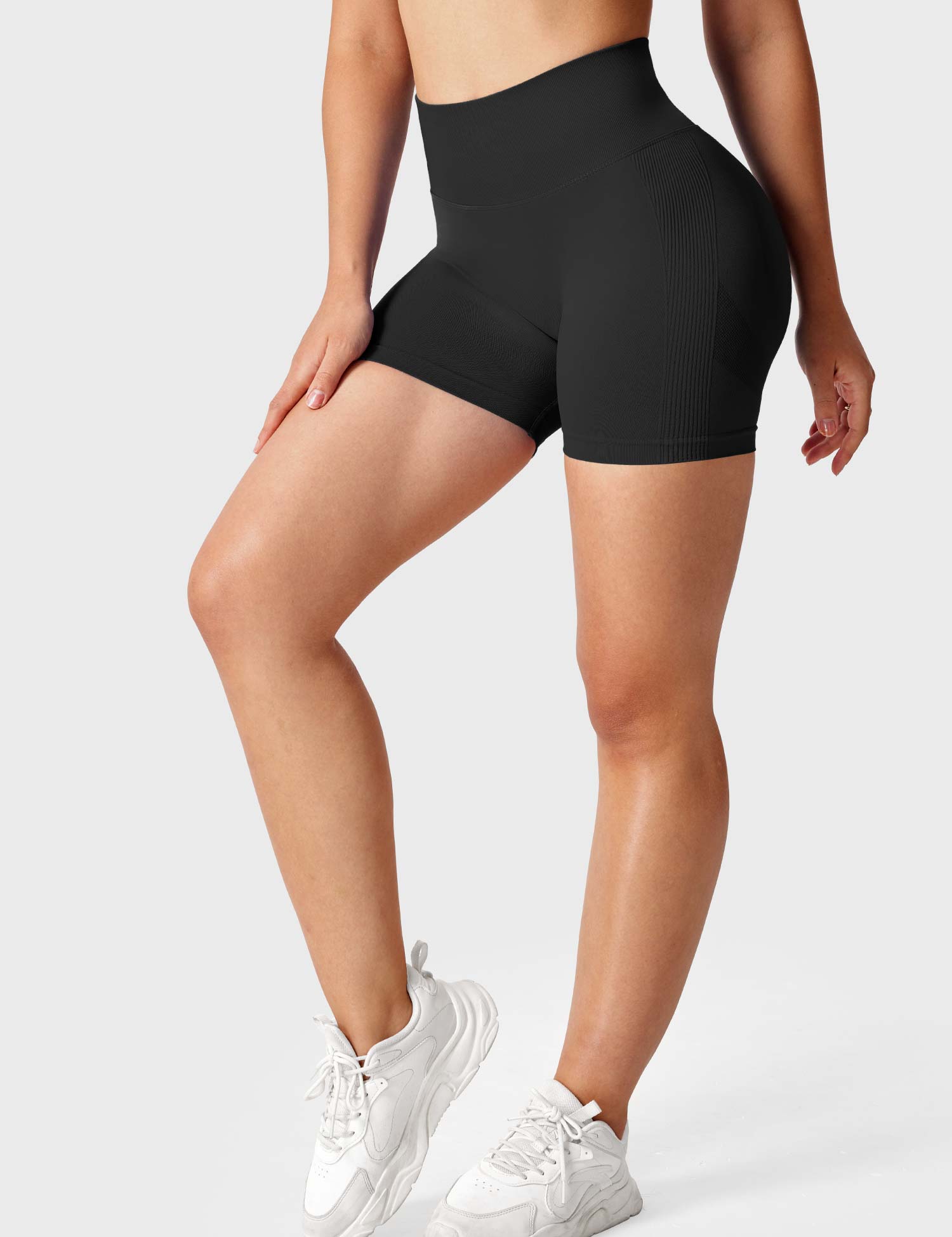 YGLEO Solid 3.6" Professional Shorts