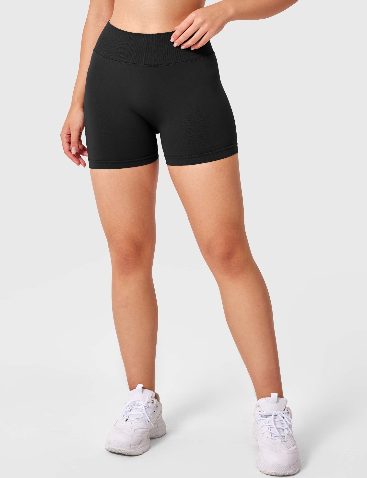 YGLEO V Cross Liz Seamless Shorts 3.6"