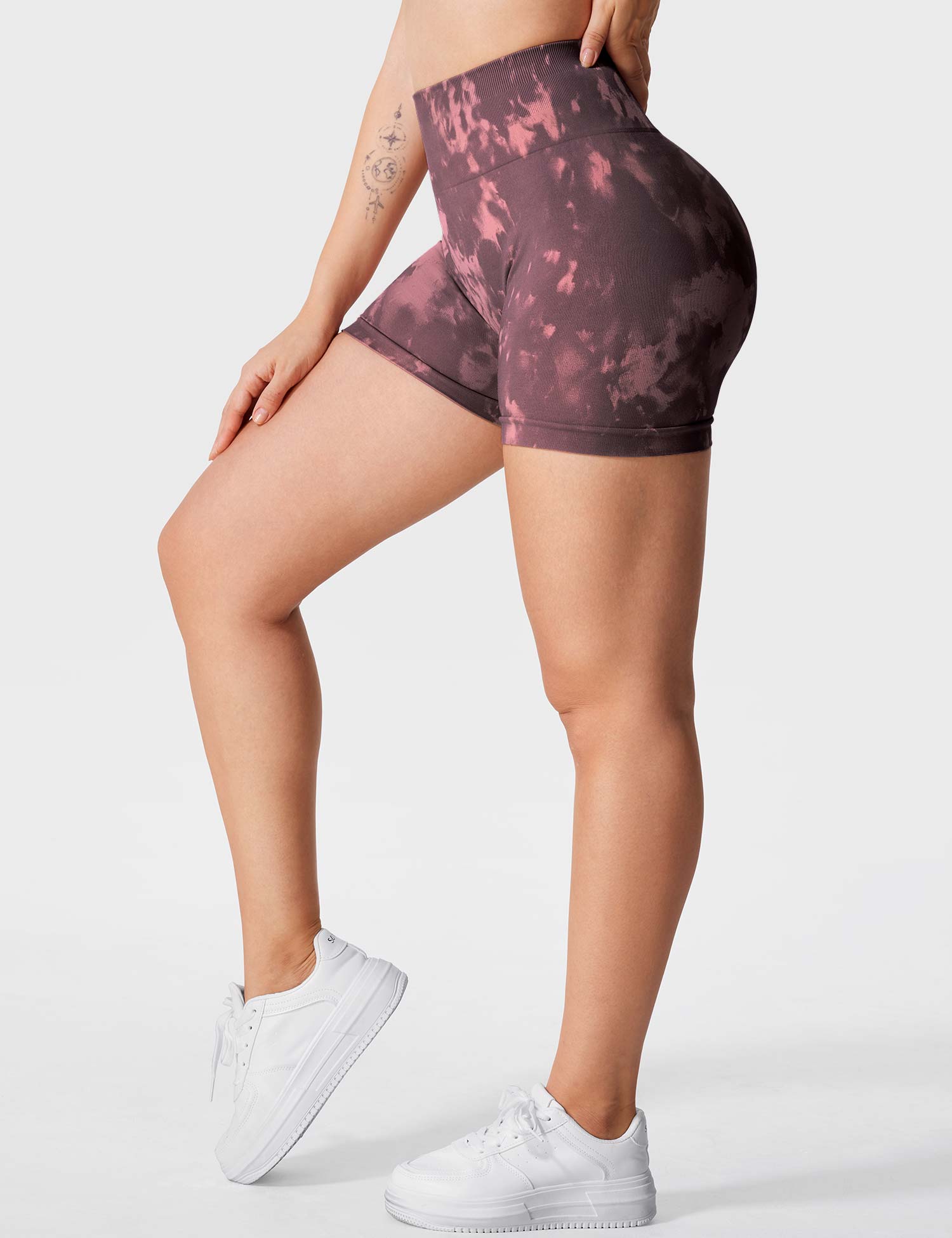 YGLEO Seamless Print Jada Shorts