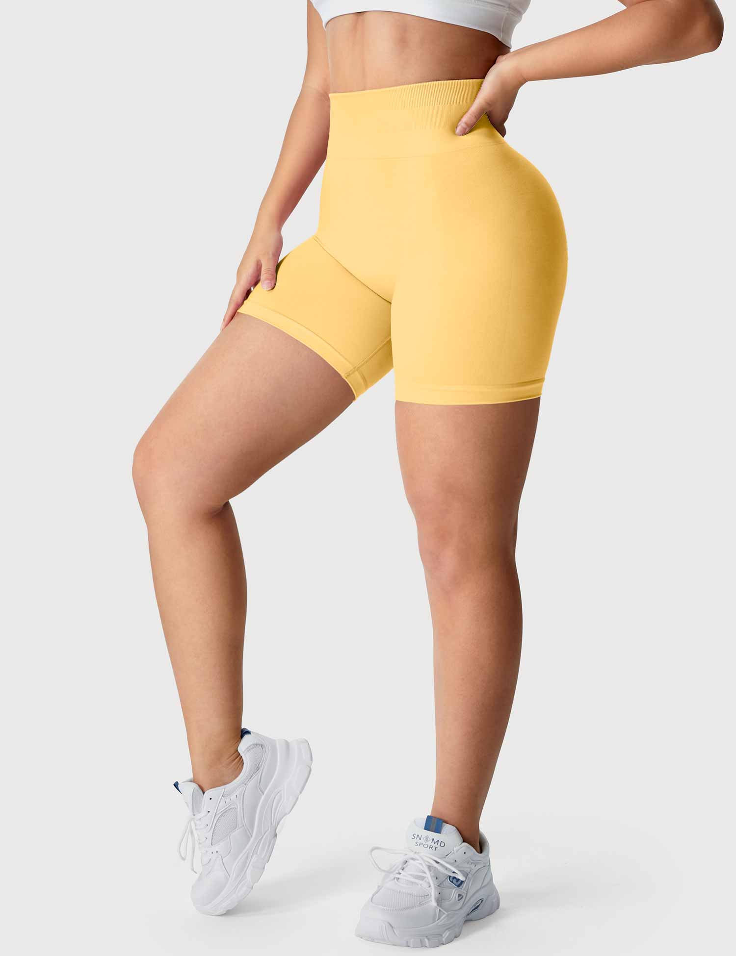 YGLEO Light Color Amplify Seamless Shorts