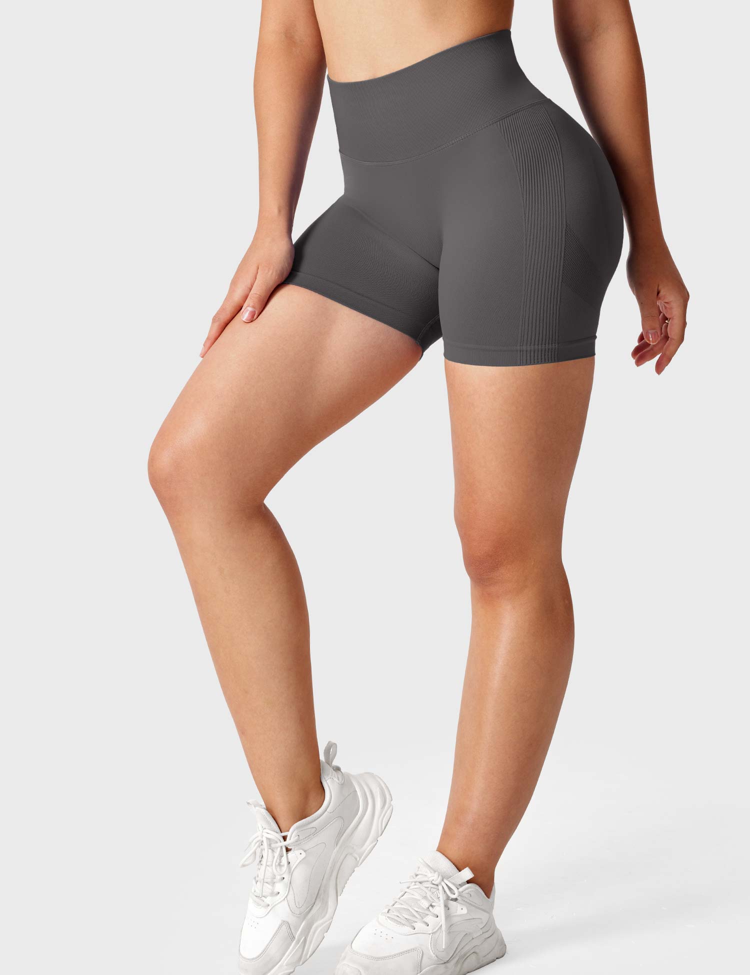 YGLEO Solid 3.6" Professional Shorts