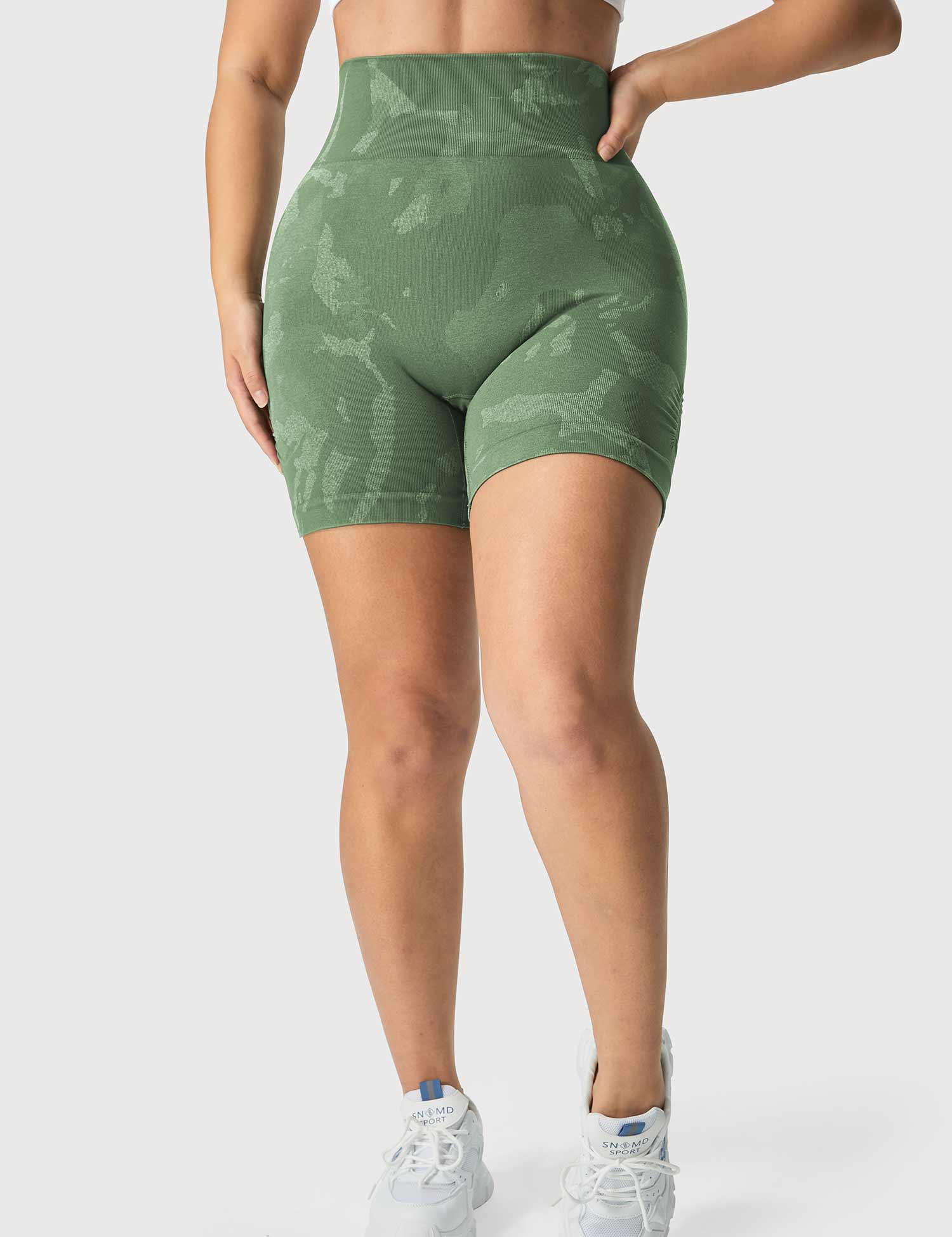 YGLEO Savanna Seamless Shorts