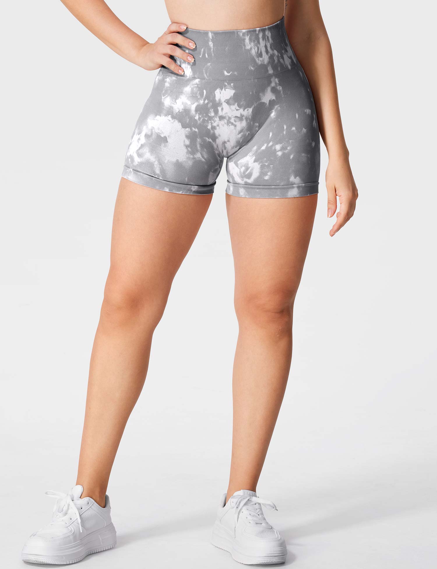 YGLEO Seamless Print Jada Shorts