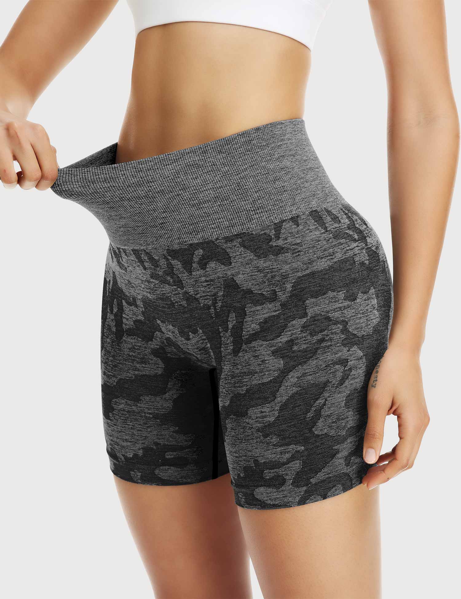 YGLEO Camo Seamless Shorts