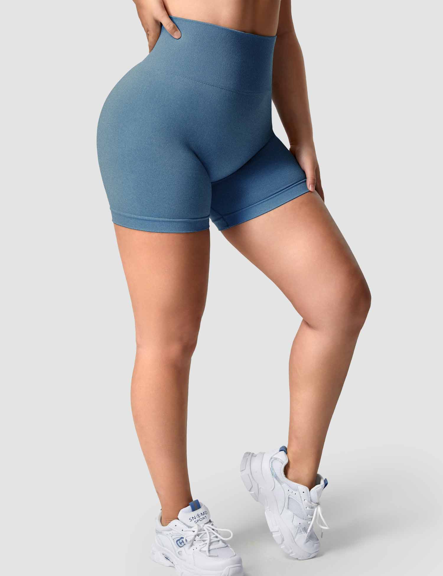 YGLEO Smile Contour Seamless Shorts