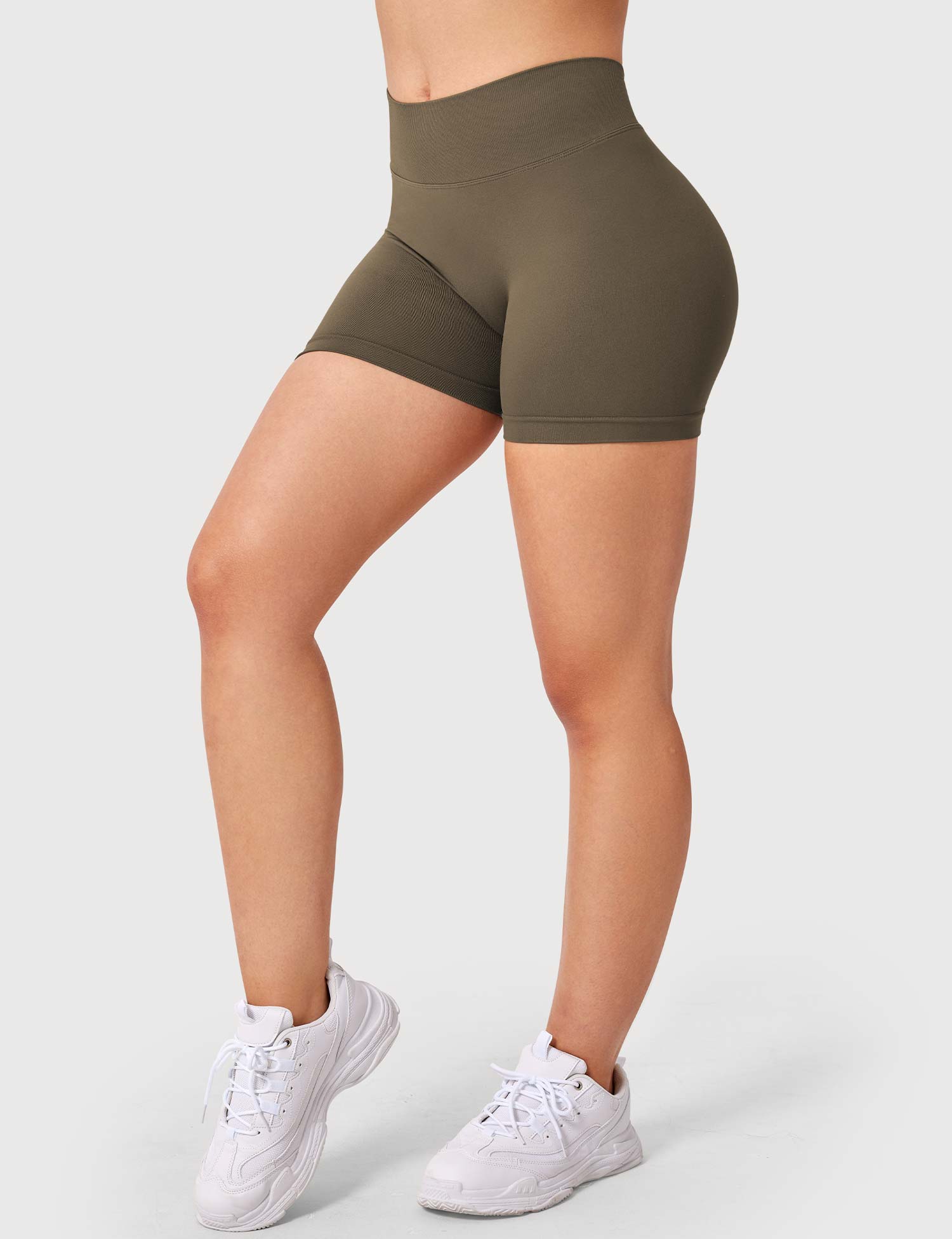 YGLEO V Cross Liz Seamless Shorts 3.6"