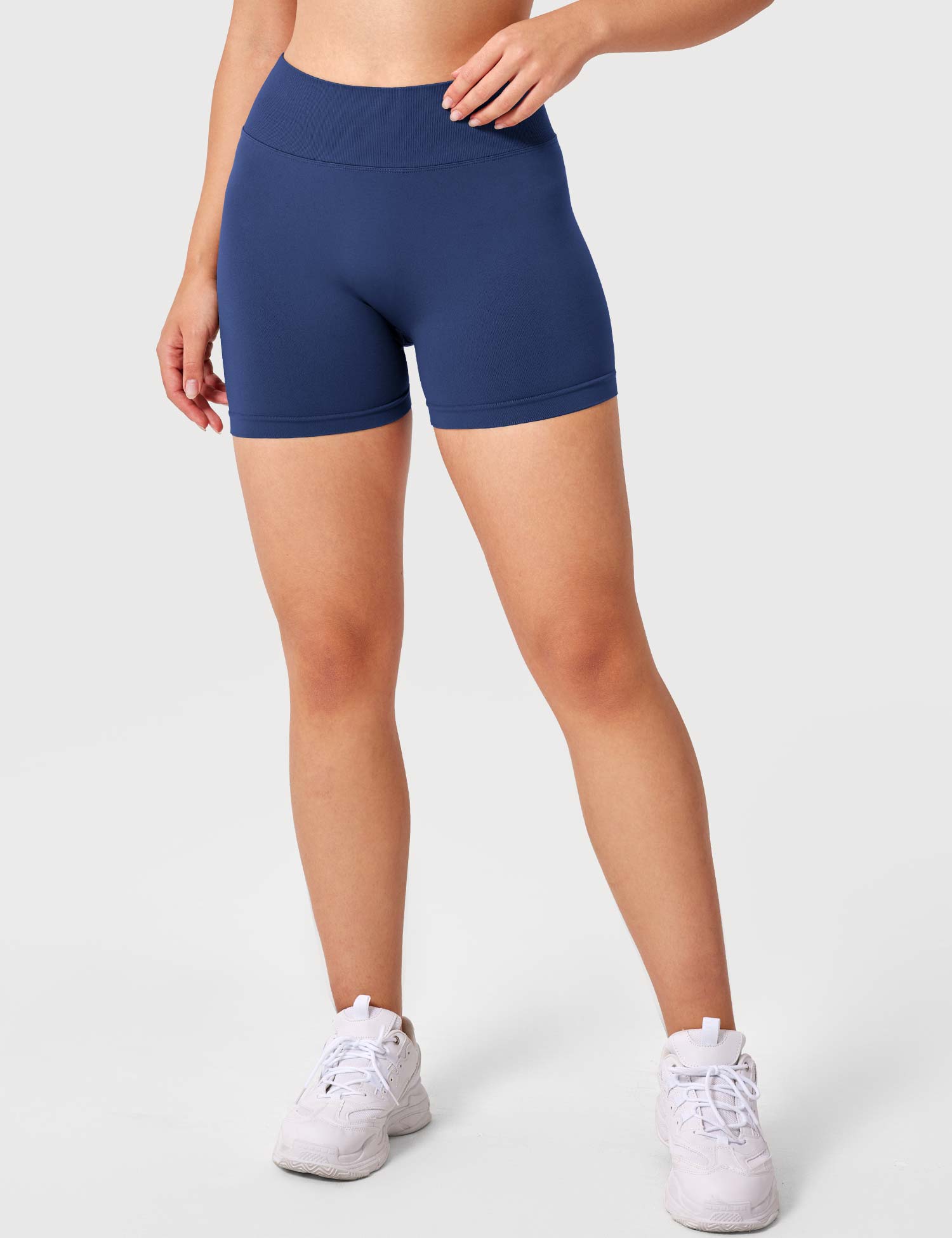YGLEO V Cross Liz Seamless Shorts 3.6"