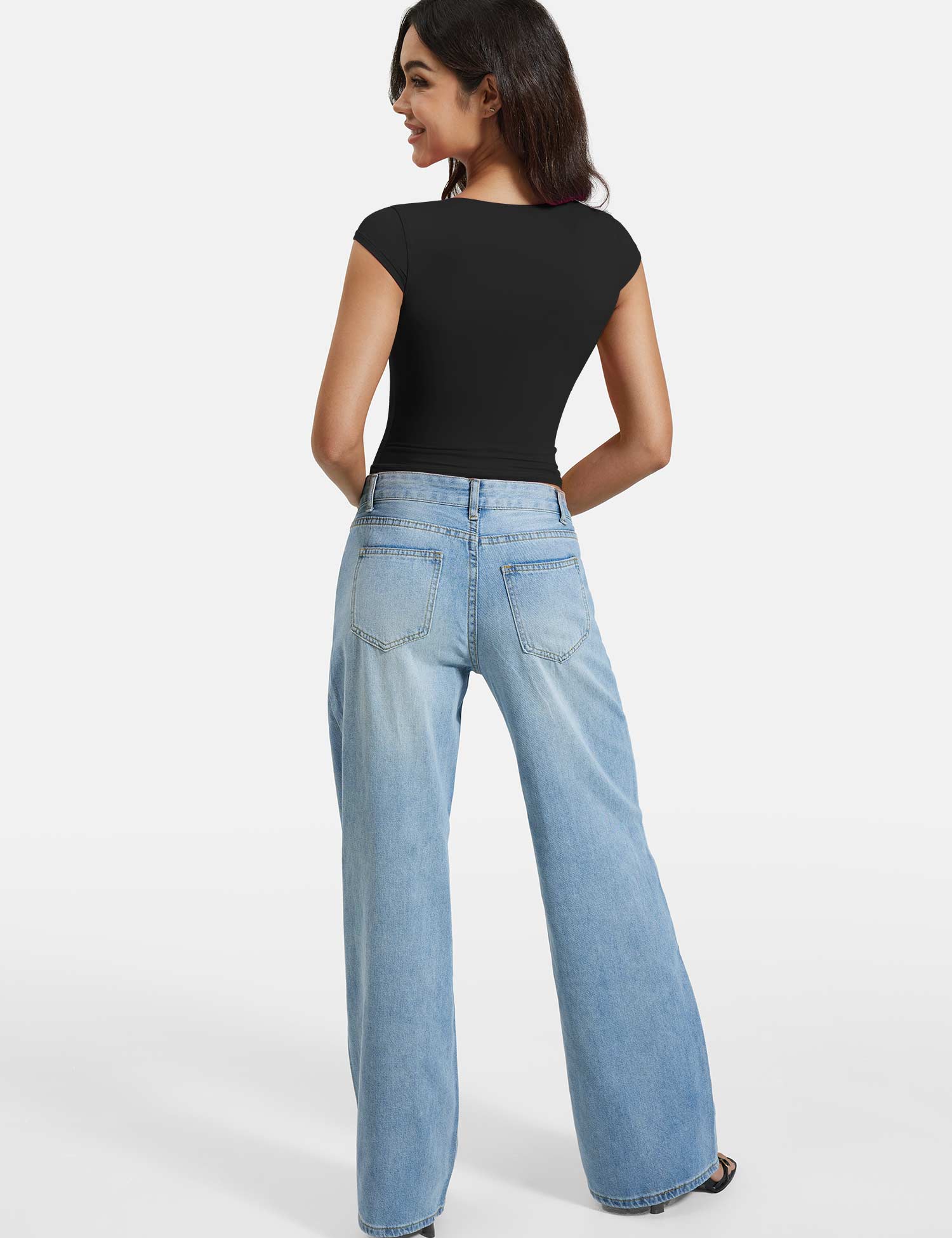 YGLEO Diva V Neck Top