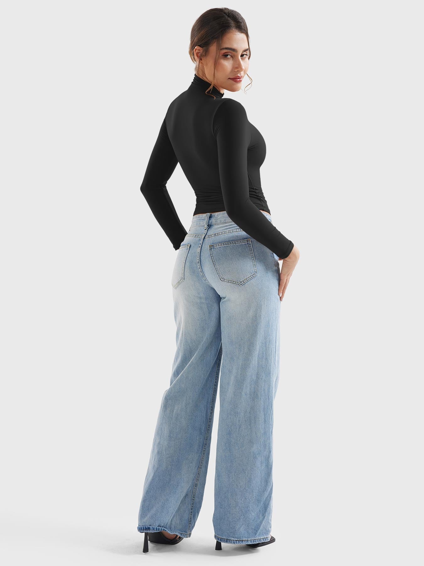 YGLEO Sariah Turtle Neck Long Sleeves Shirts