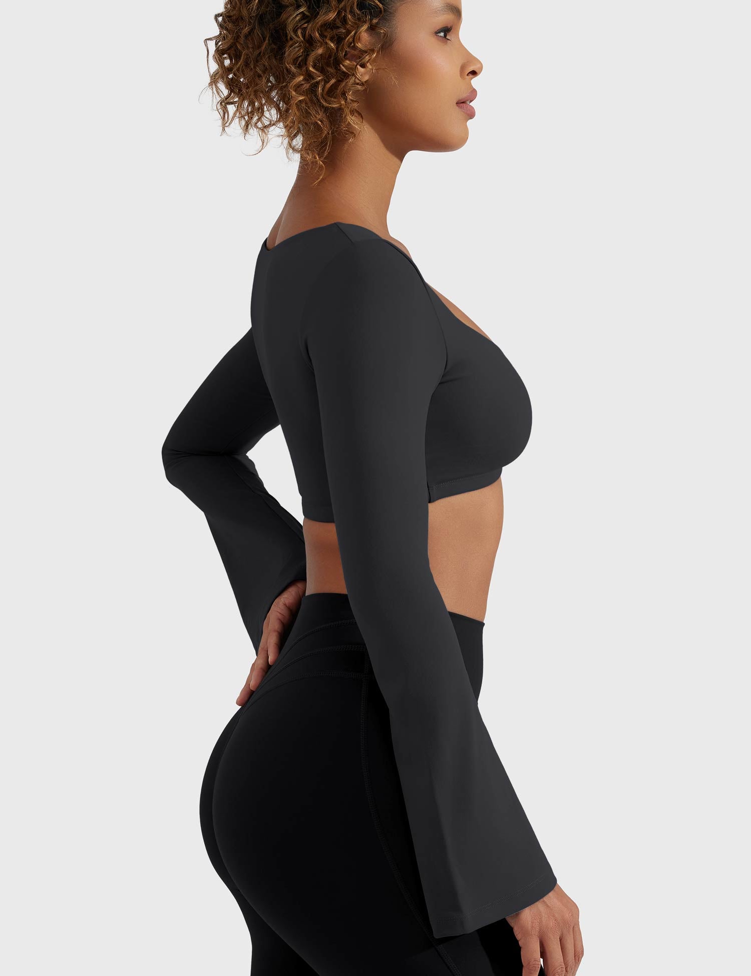 YGLEO Sweety Long Sleeves Crop Top