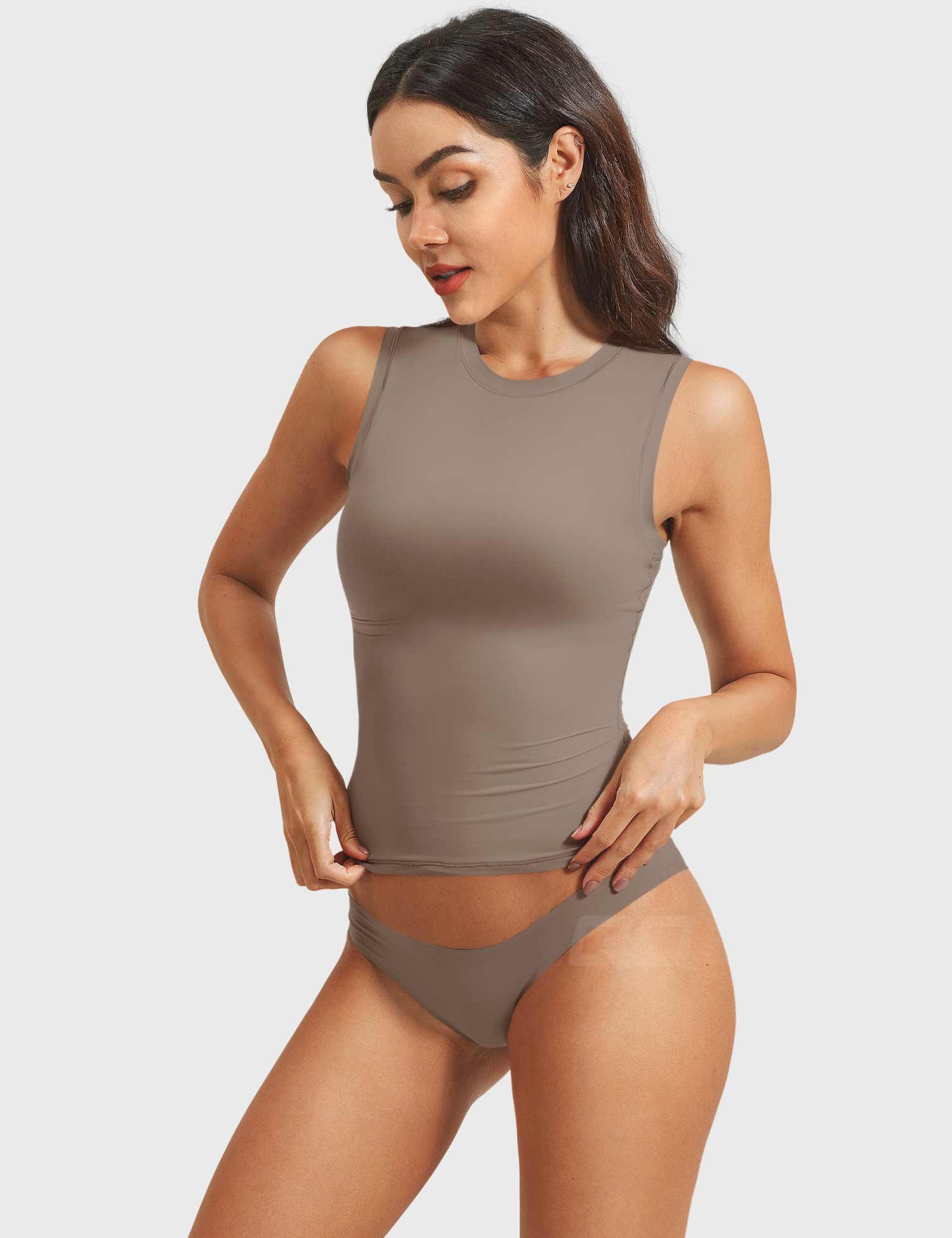 YGLEO Sweeney Mock Neck Tank