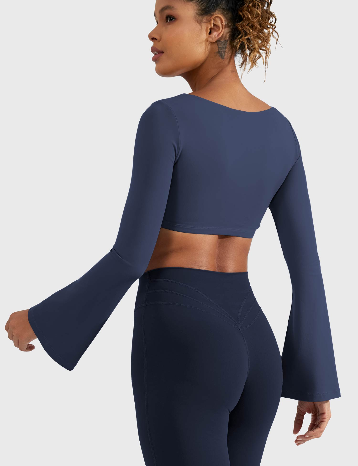 YGLEO Sweety Long Sleeves Crop Top