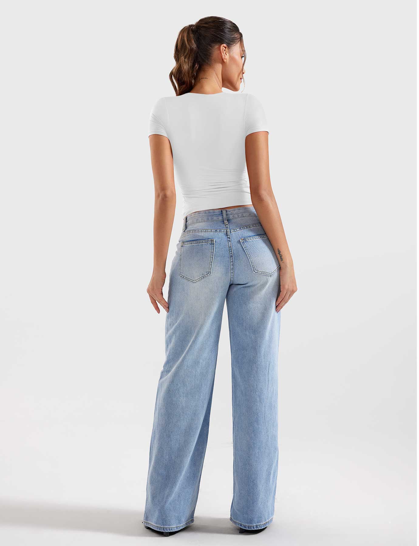 YGLEO Laurisa Zip Up Crop Top