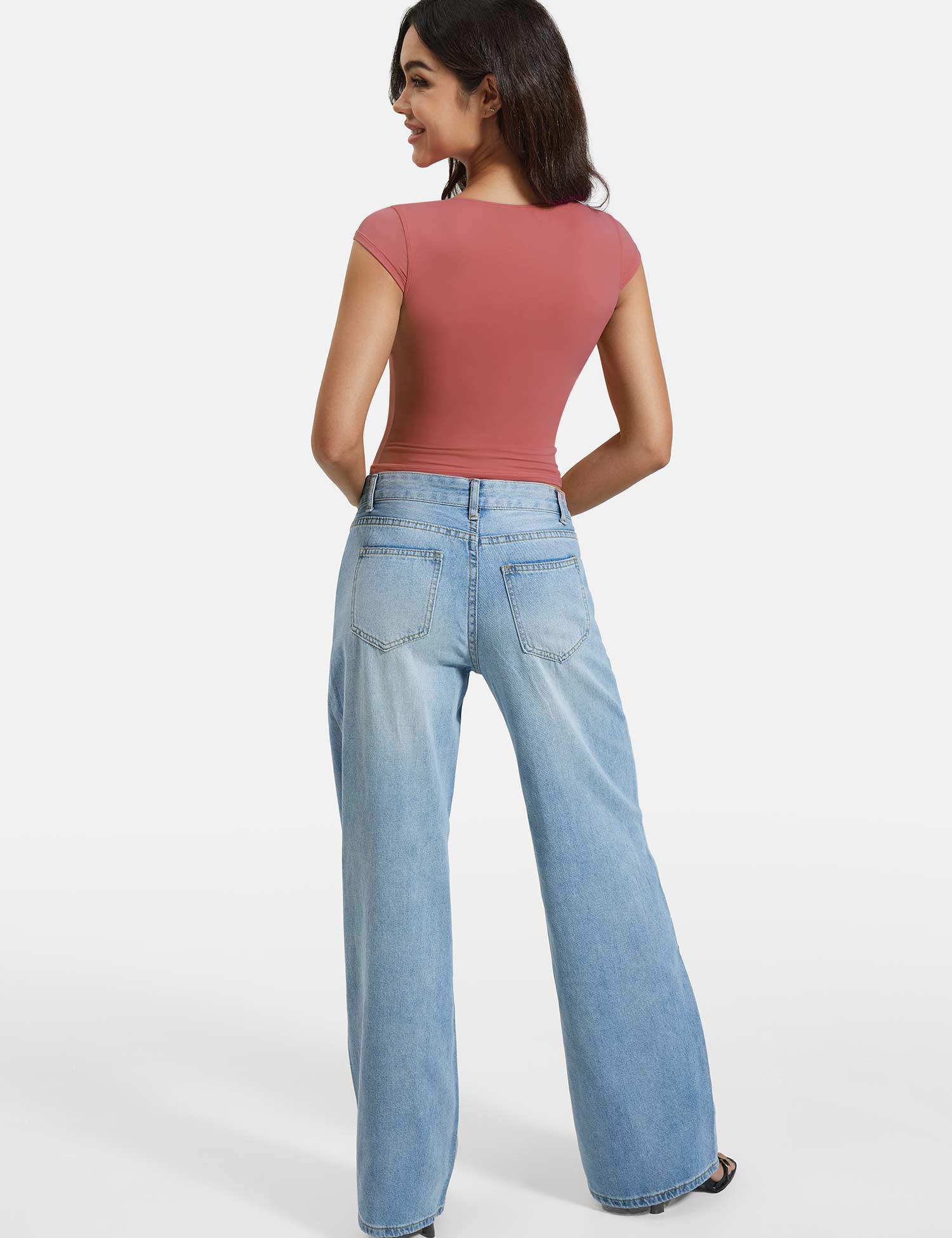 YGLEO Diva V Neck Top