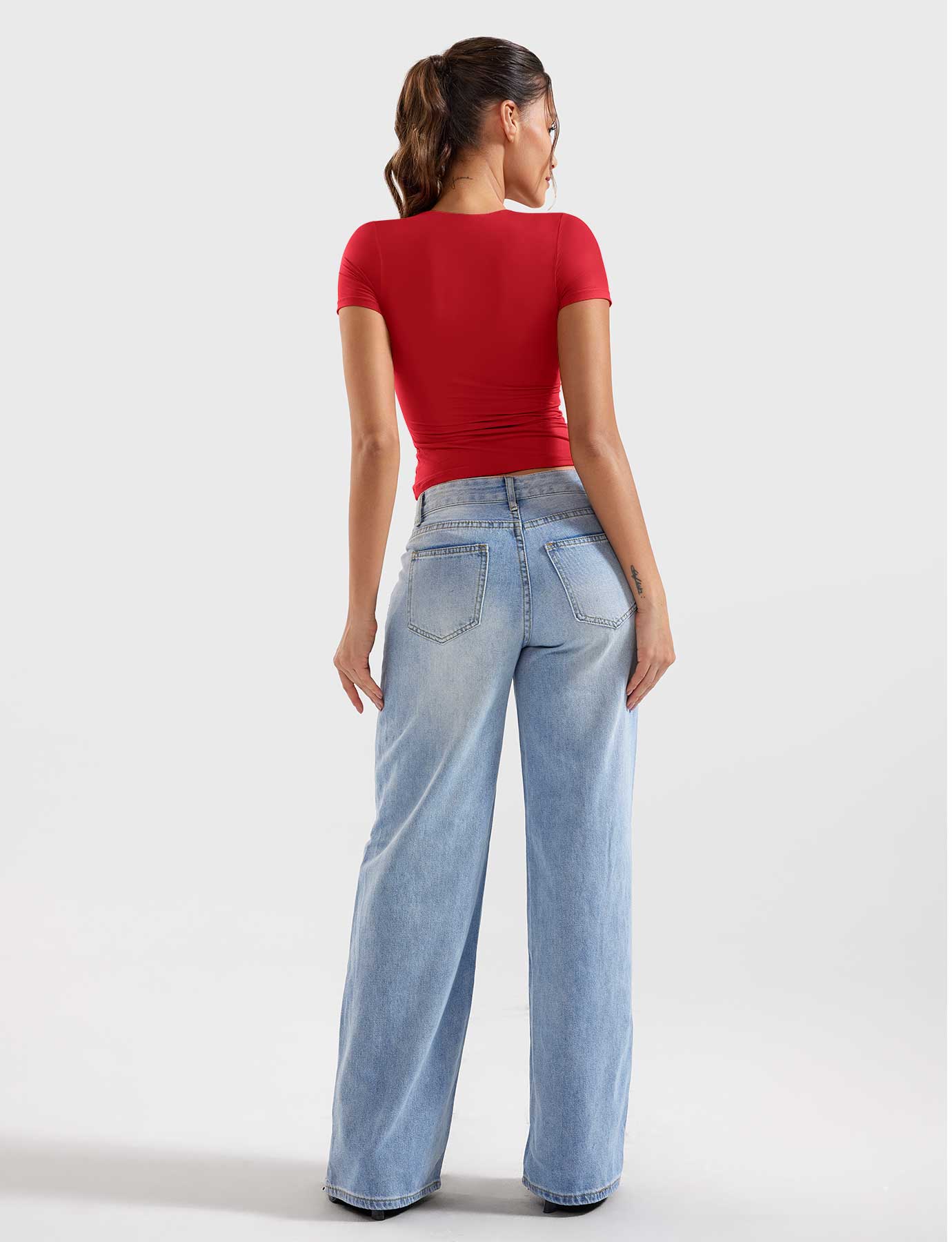 YGLEO Laurisa Zip Up Crop Top