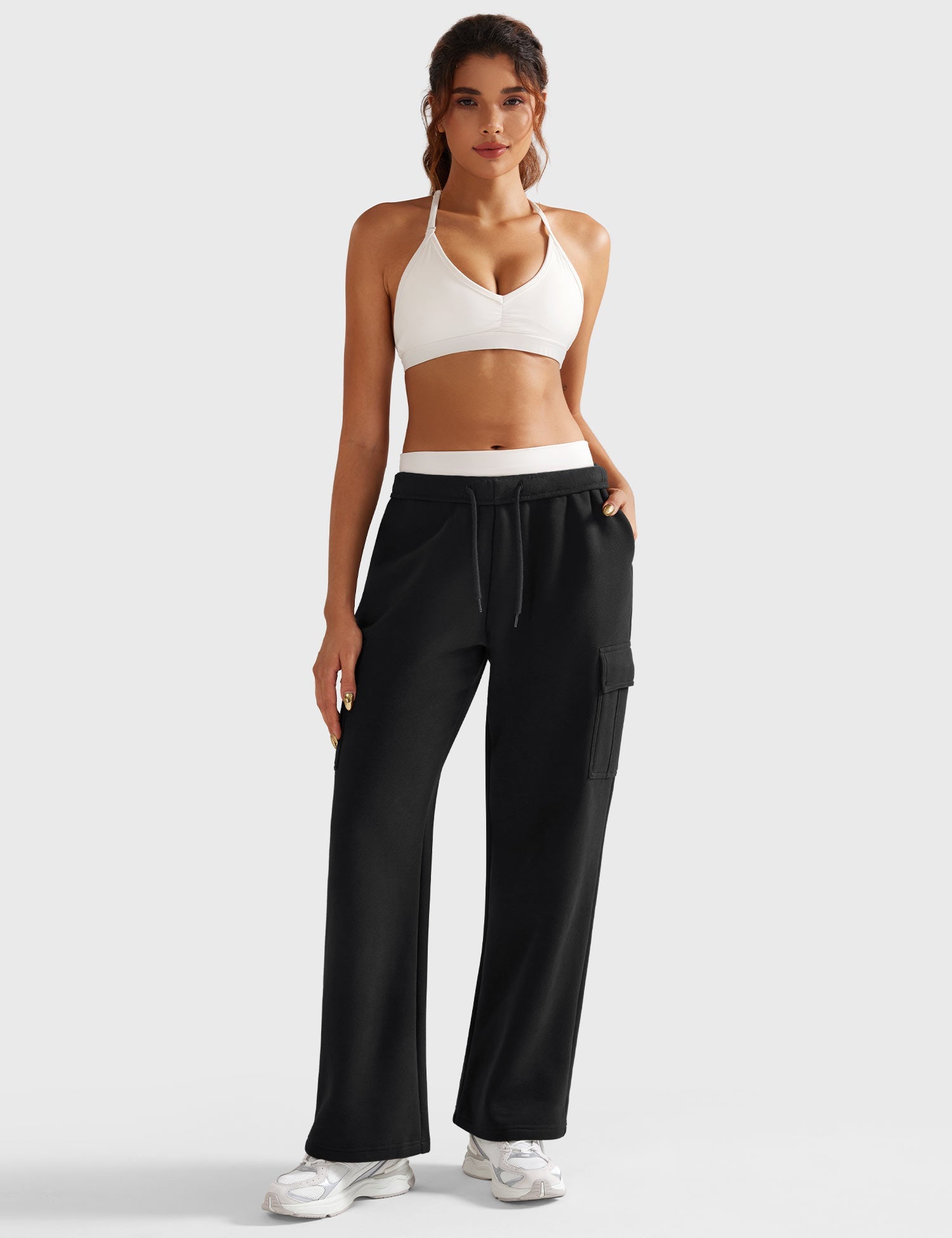 YGLEO Nairi Cargo Sweatpants