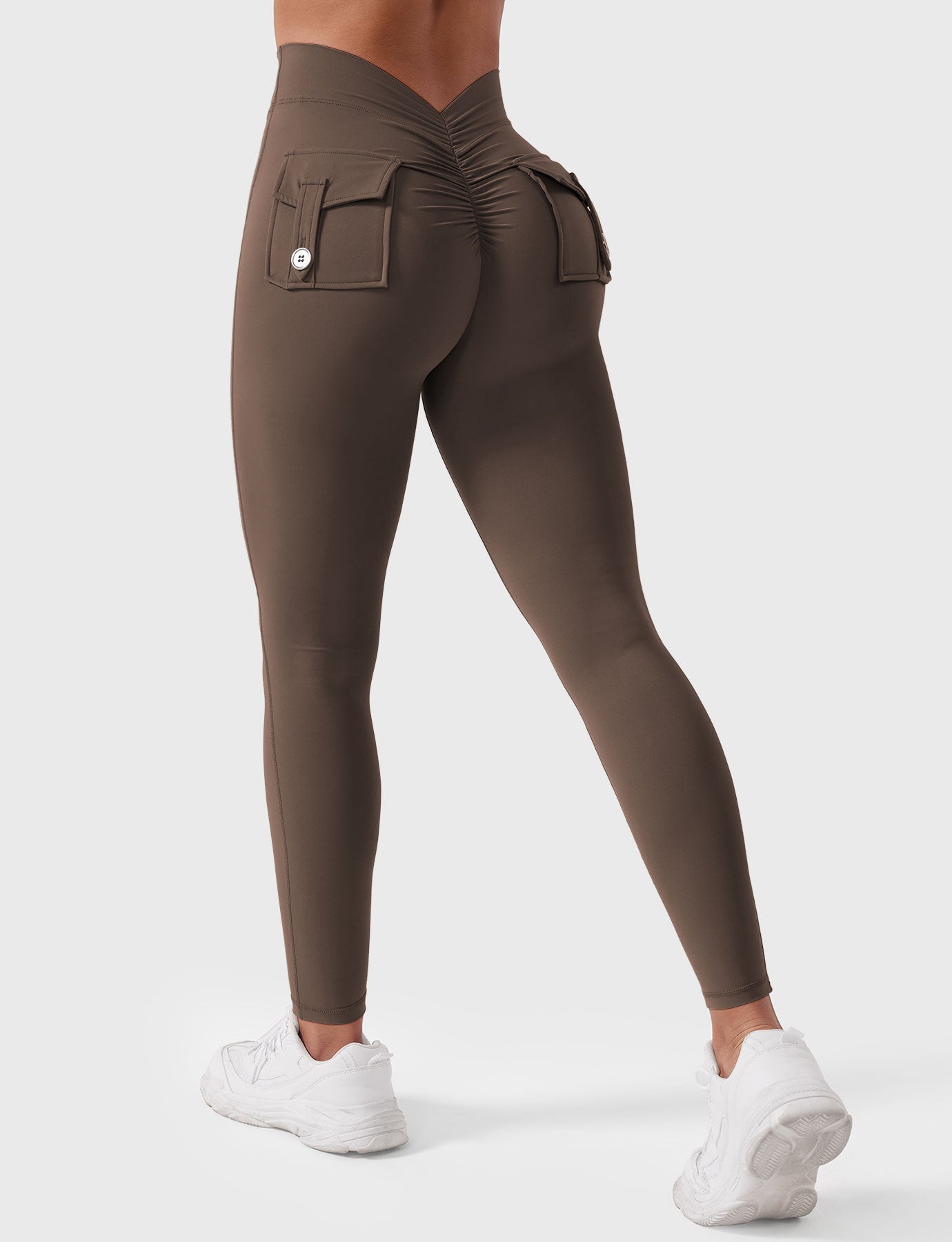 YGLEO V-Back Charm Leggings