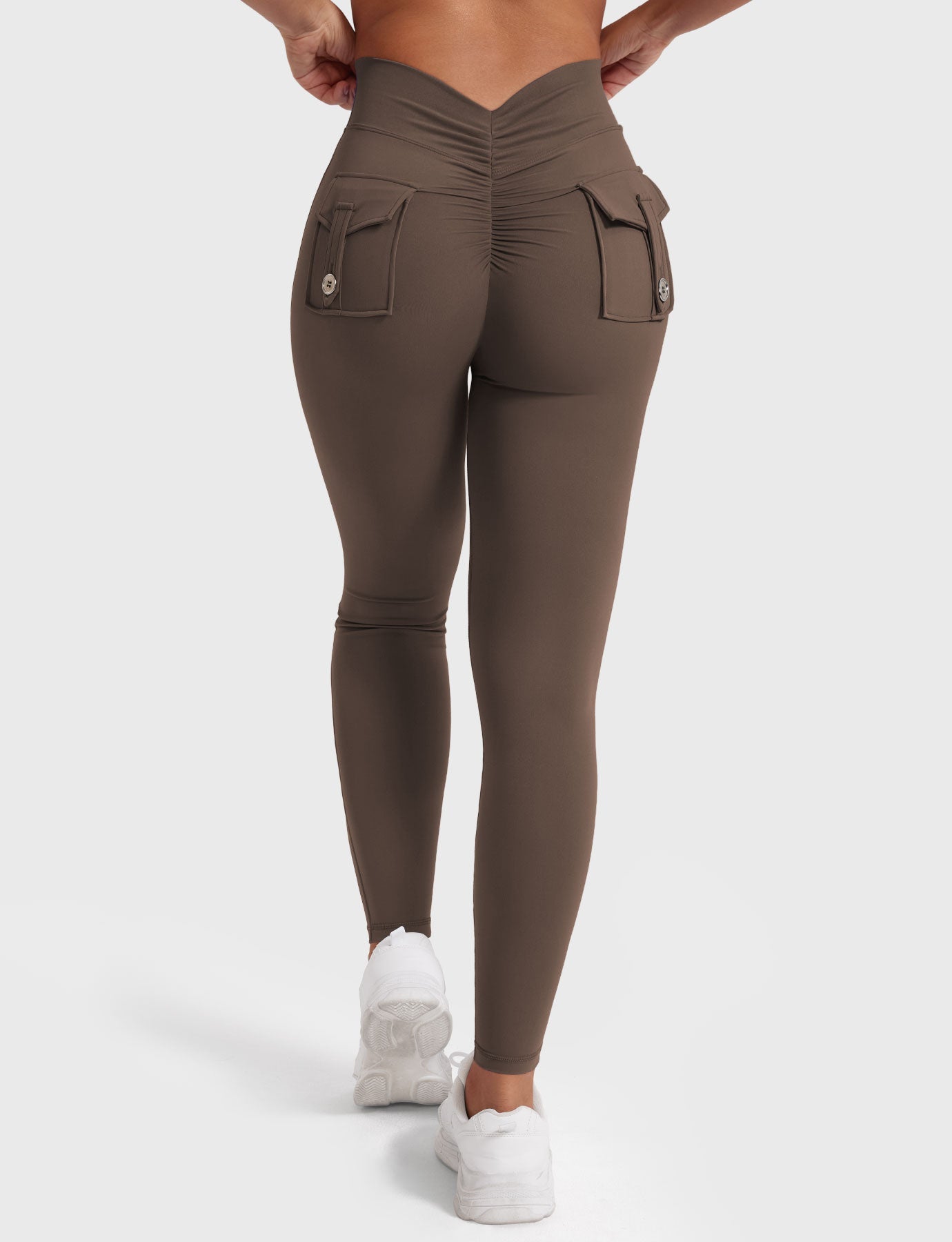 YGLEO V-Back Charm Leggings