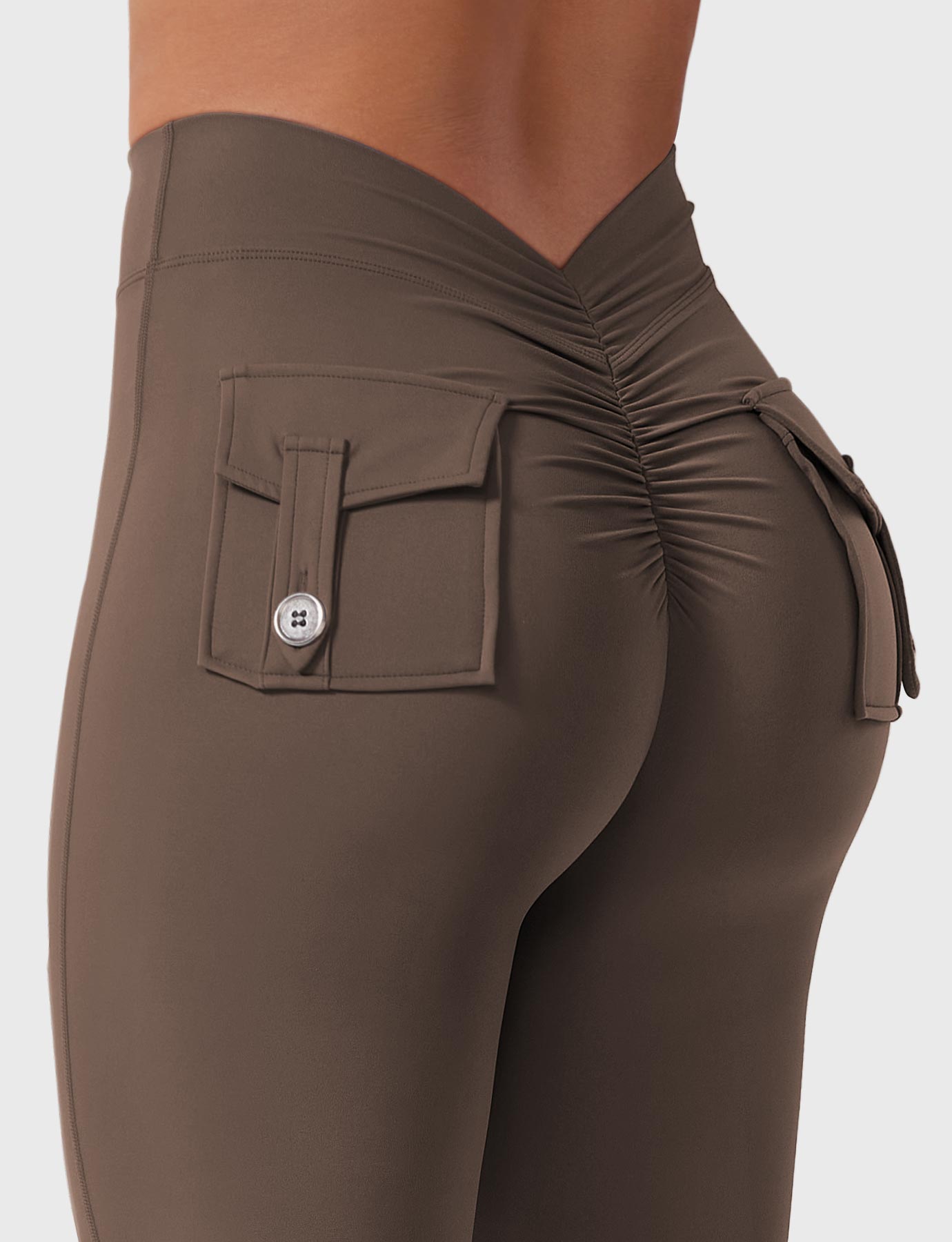 YGLEO V-Back Charm Leggings