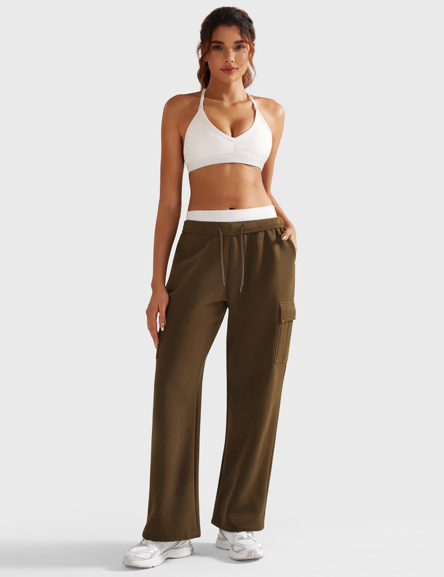 YGLEO Nairi Cargo Sweatpants