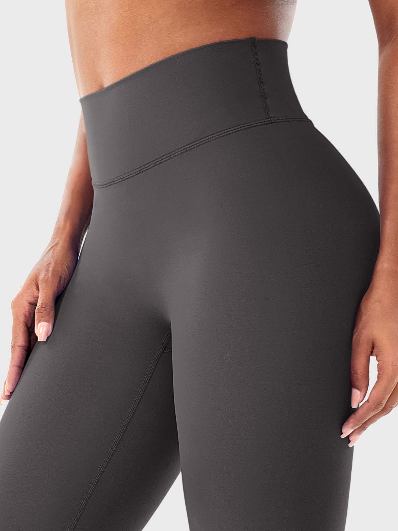 YGLEO Edwine Scrunch Leggings