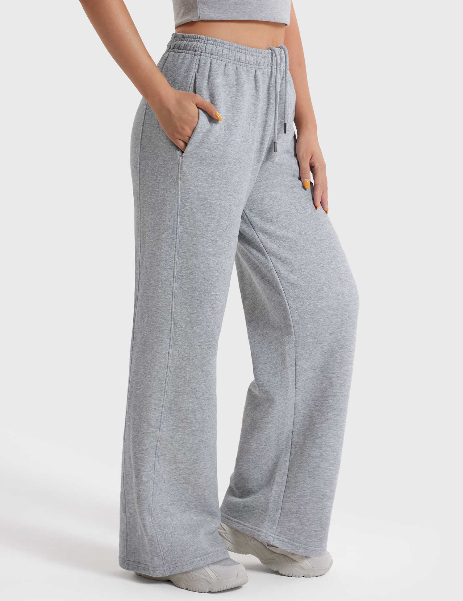 YGLEO Penny Straight Leg Sweatpants