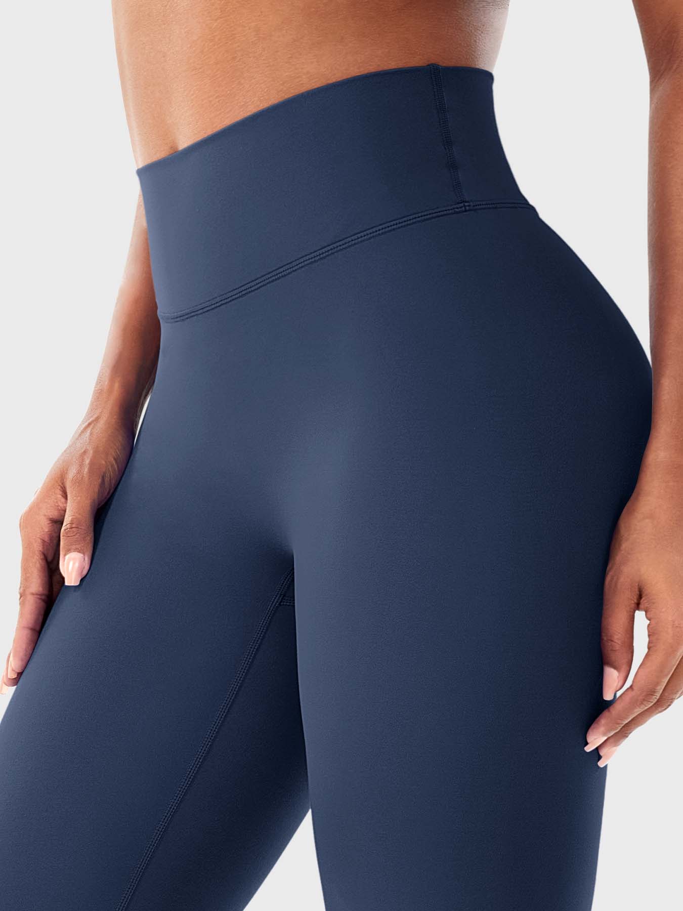 YGLEO Edwine Scrunch Leggings