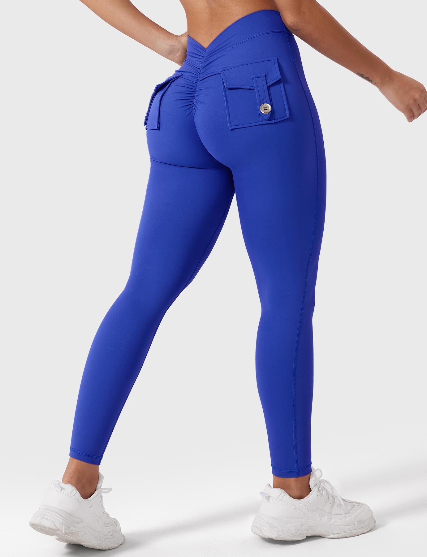 YGLEO V-Back Charm Leggings