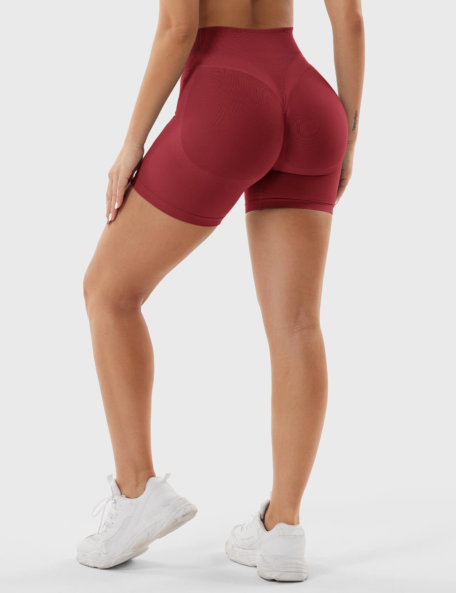 YGLEO Patrica 4.5" Seamless Shorts
