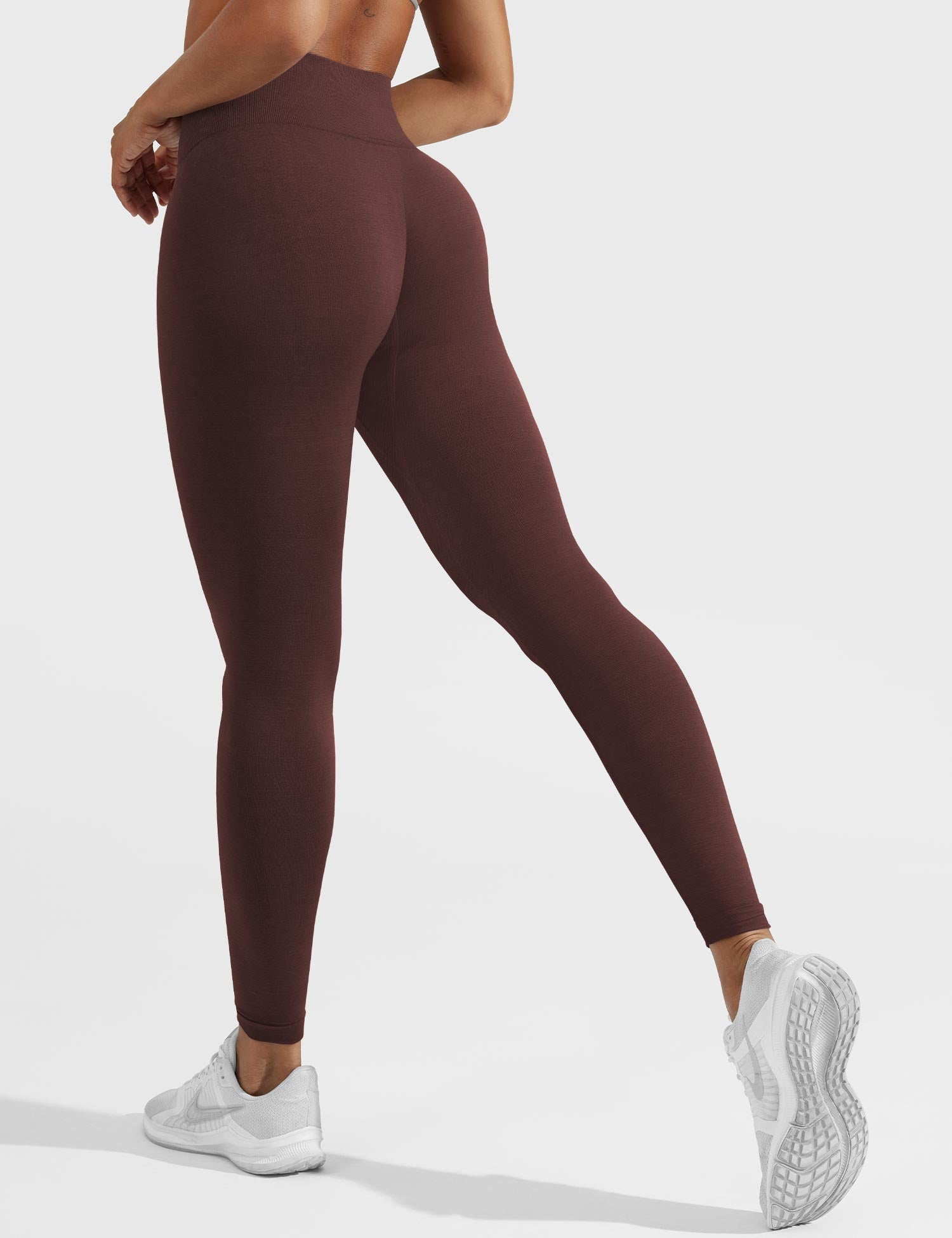 YGLEO Seamless Form Leggings