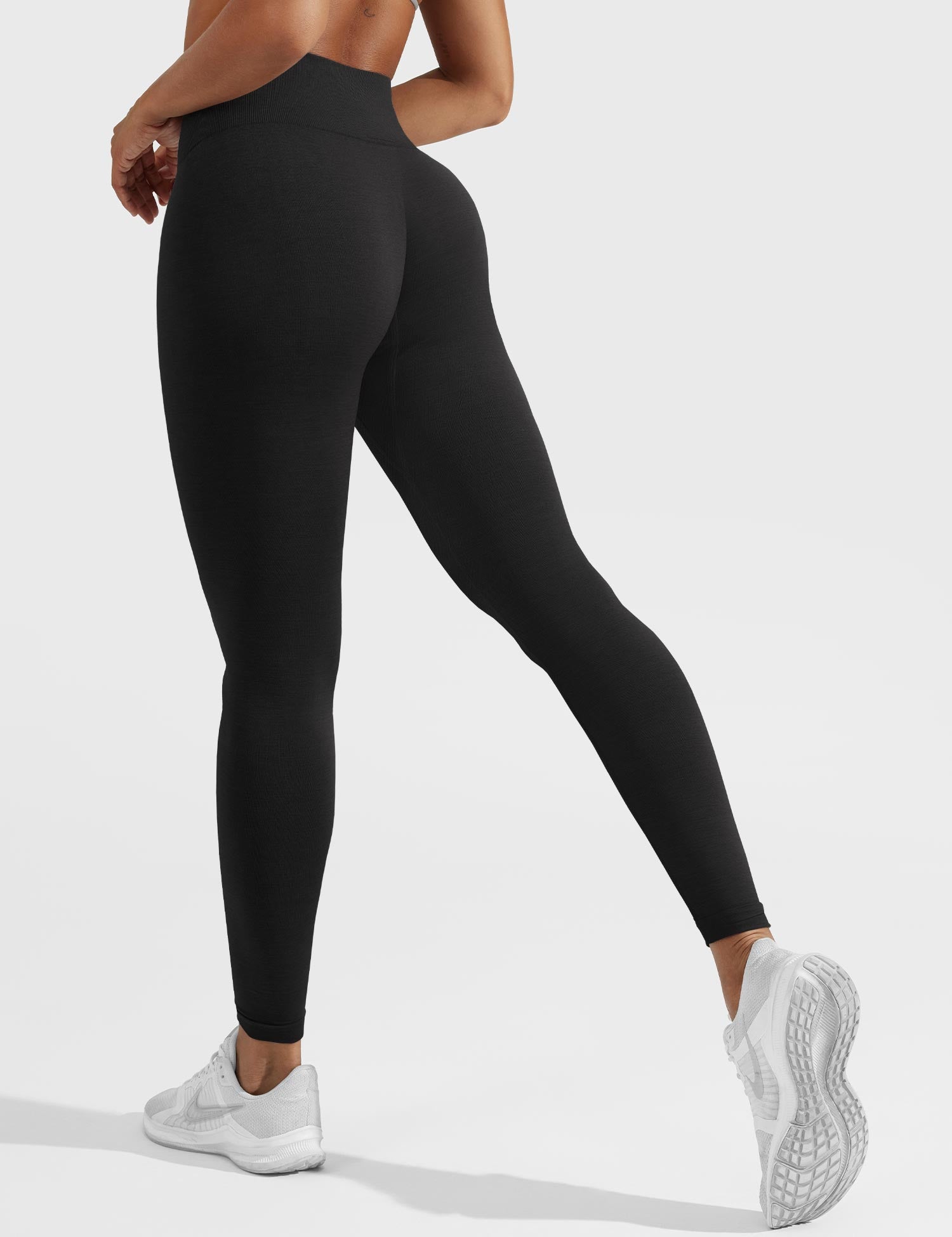 YGLEO Seamless Form Leggings