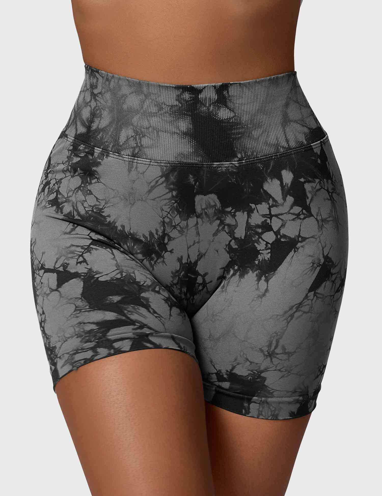 YGLEO Liz Tie Dye V-back Shorts