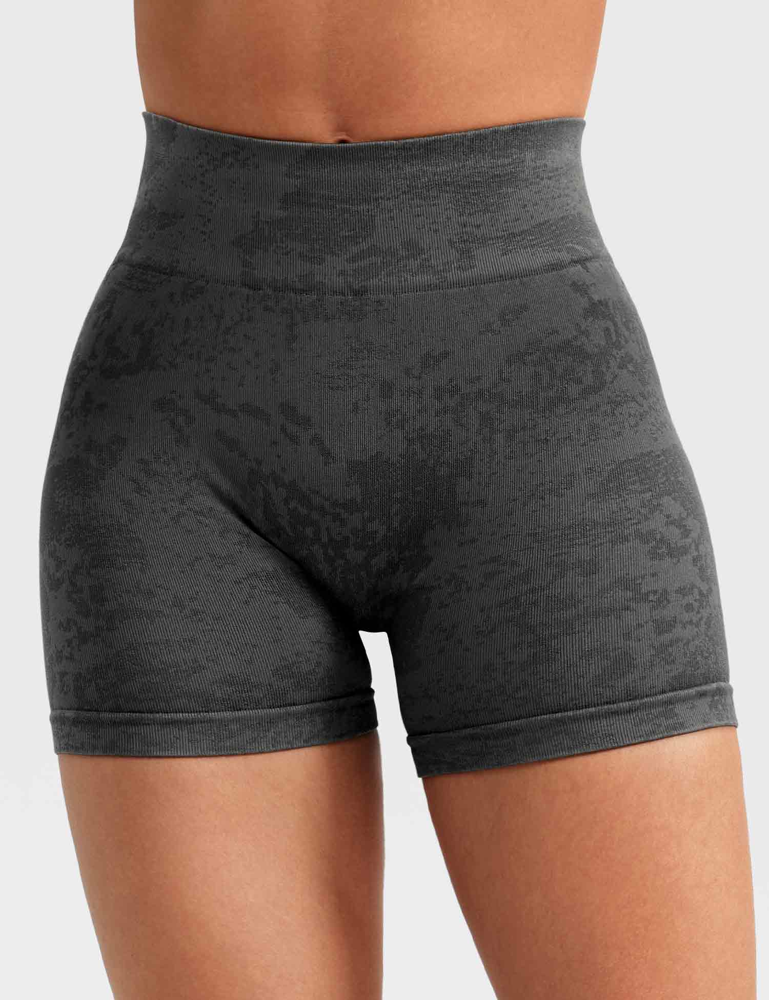 YGLEO Snowy Seamless Shorts